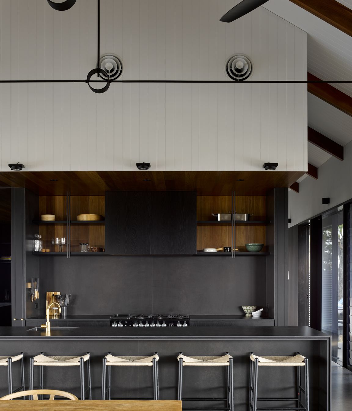 Glenmaurie-Station-by-Shaun-Lockyer-Architects-Issue-11-Feature-The-Local-Project-Image-37-1.jpg