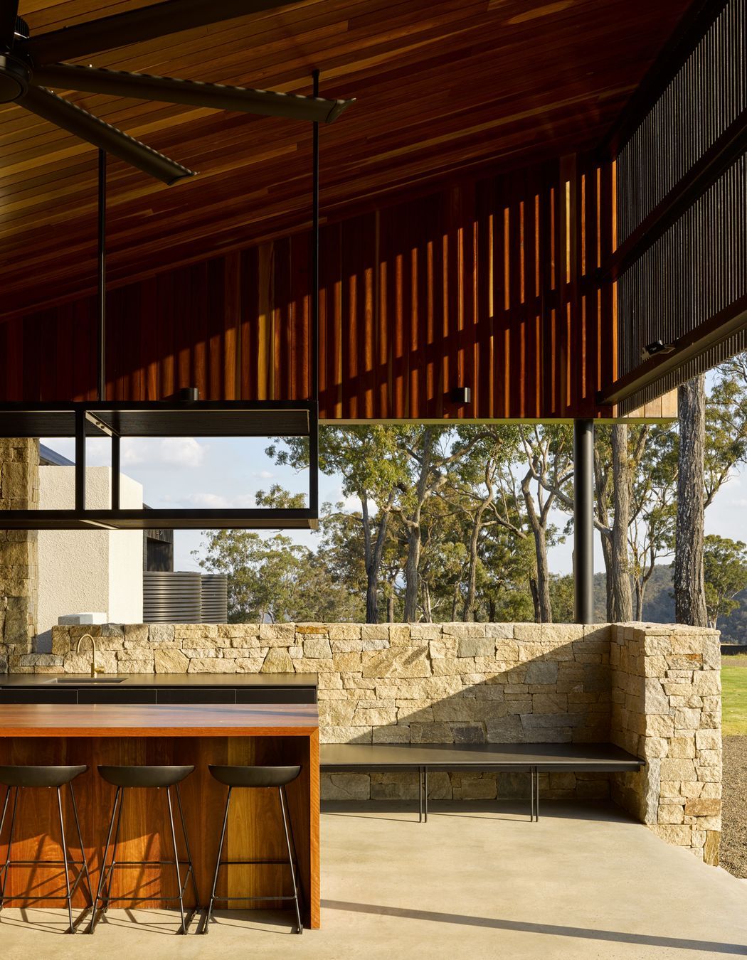 Glenmaurie-Station-by-Shaun-Lockyer-Architects-Issue-11-Feature-The-Local-Project-Image-50-1.jpg