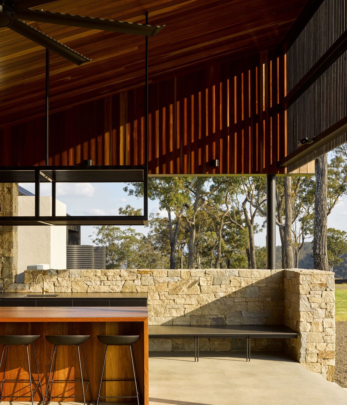Glenmaurie-Station-by-Shaun-Lockyer-Architects-Issue-11-Feature-The-Local-Project-Image-50-1.jpg