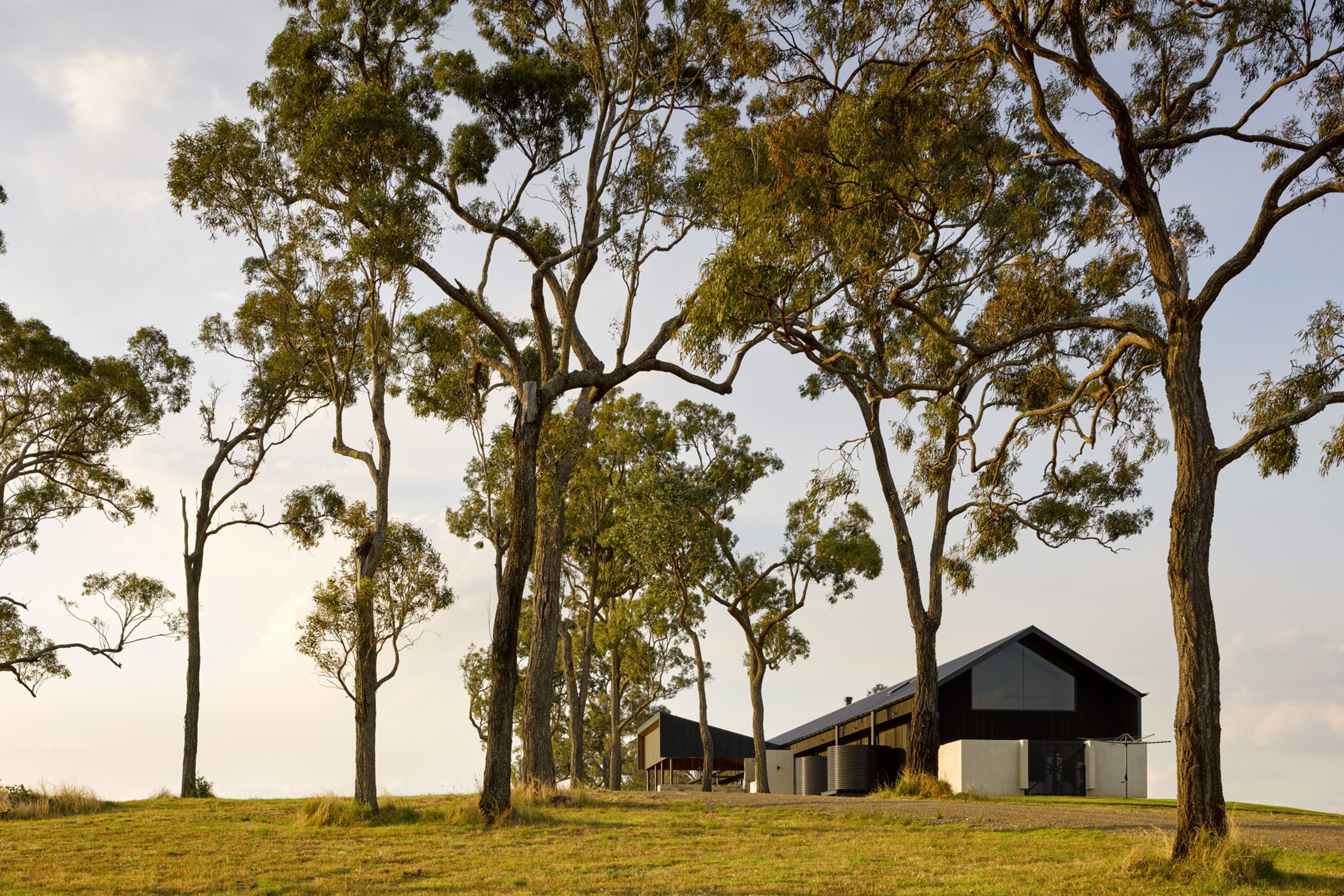 Glenmaurie-Station-by-Shaun-Lockyer-Architects-Issue-11-Feature-The-Local-Project-Image-56-1.jpg