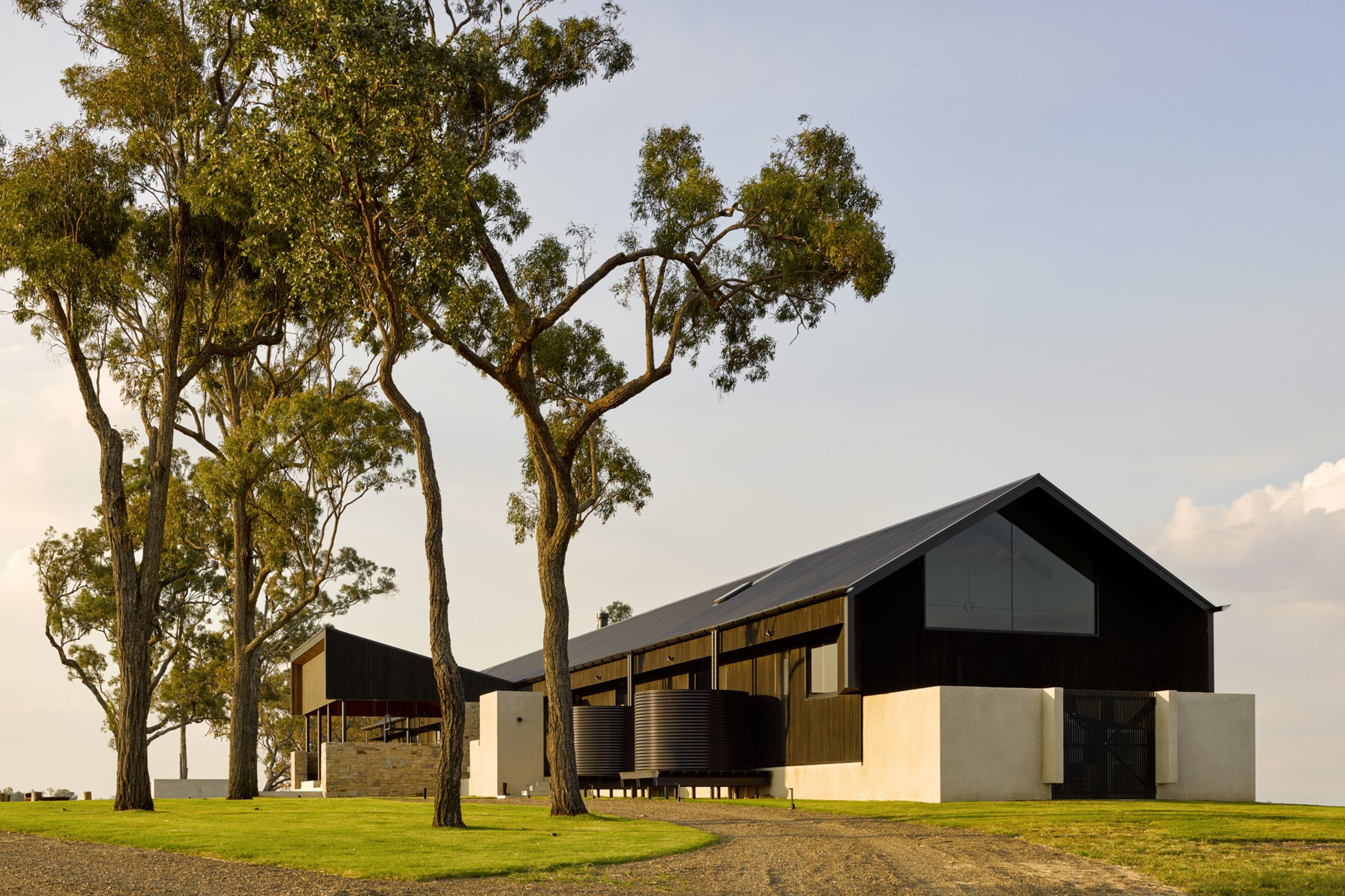 Glenmaurie-Station-by-Shaun-Lockyer-Architects-Issue-11-Feature-The-Local-Project-Image-57-1.jpg