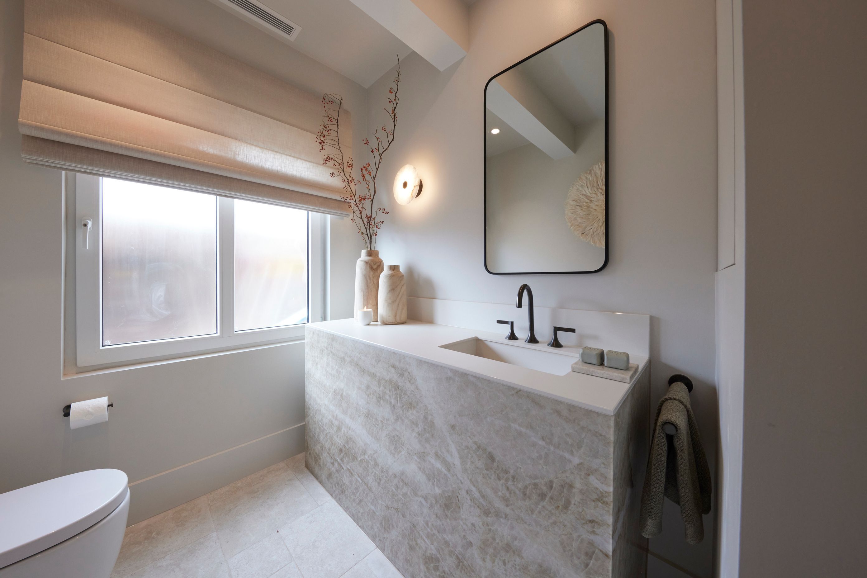 H4-RM4-Bathroom-Steph-Gian-001.jpg