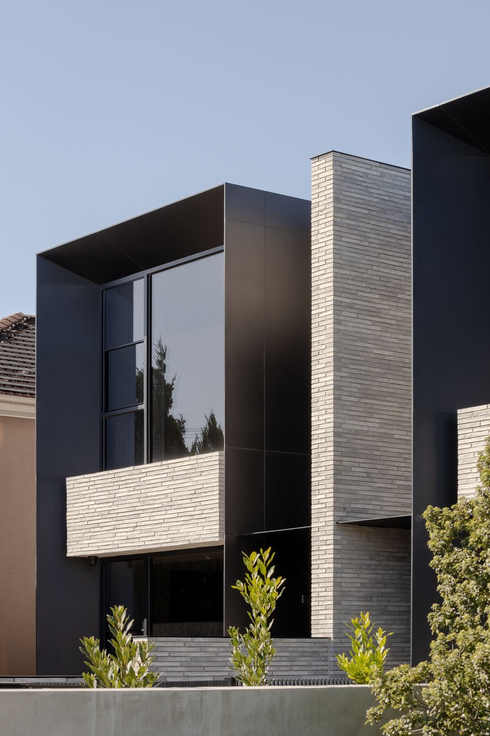 Handmade-Petersen-Kolumba-K91-bricks-Aberfeldie.JPG