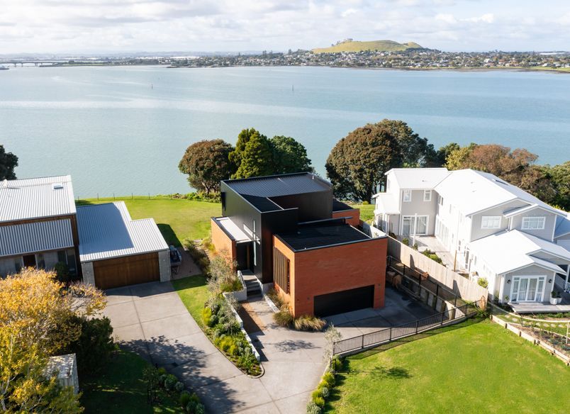 Hillsborough Residence