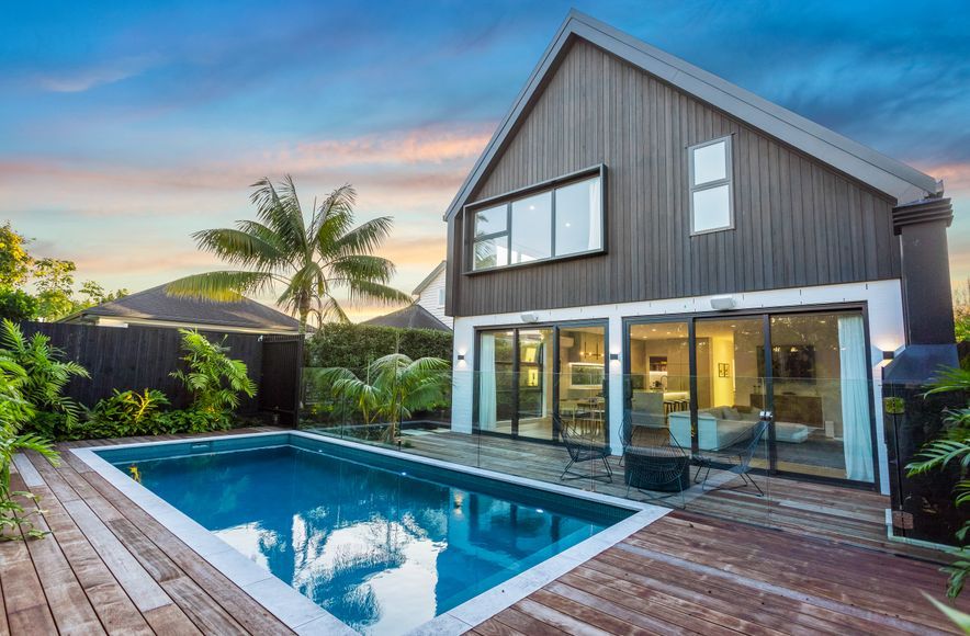 Luxury Oasis on Lemington