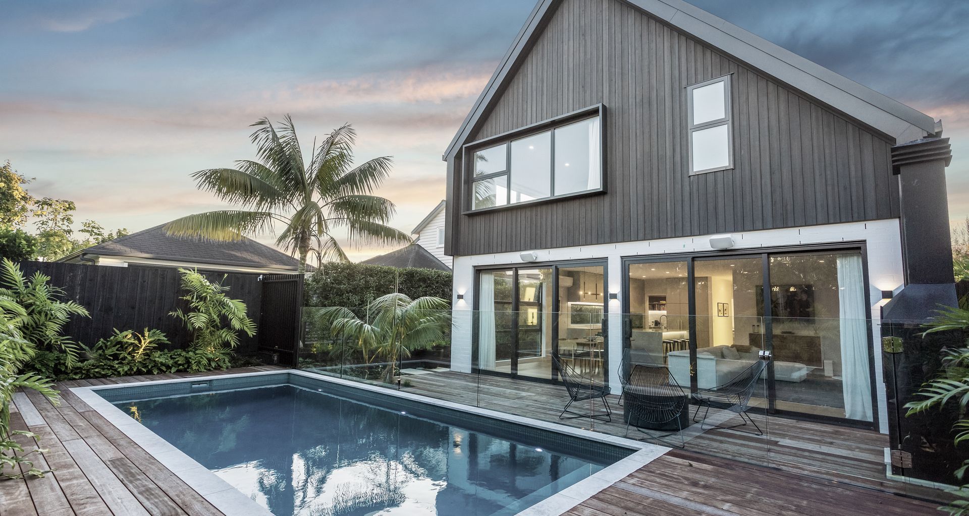 Luxury Oasis on Lemington banner