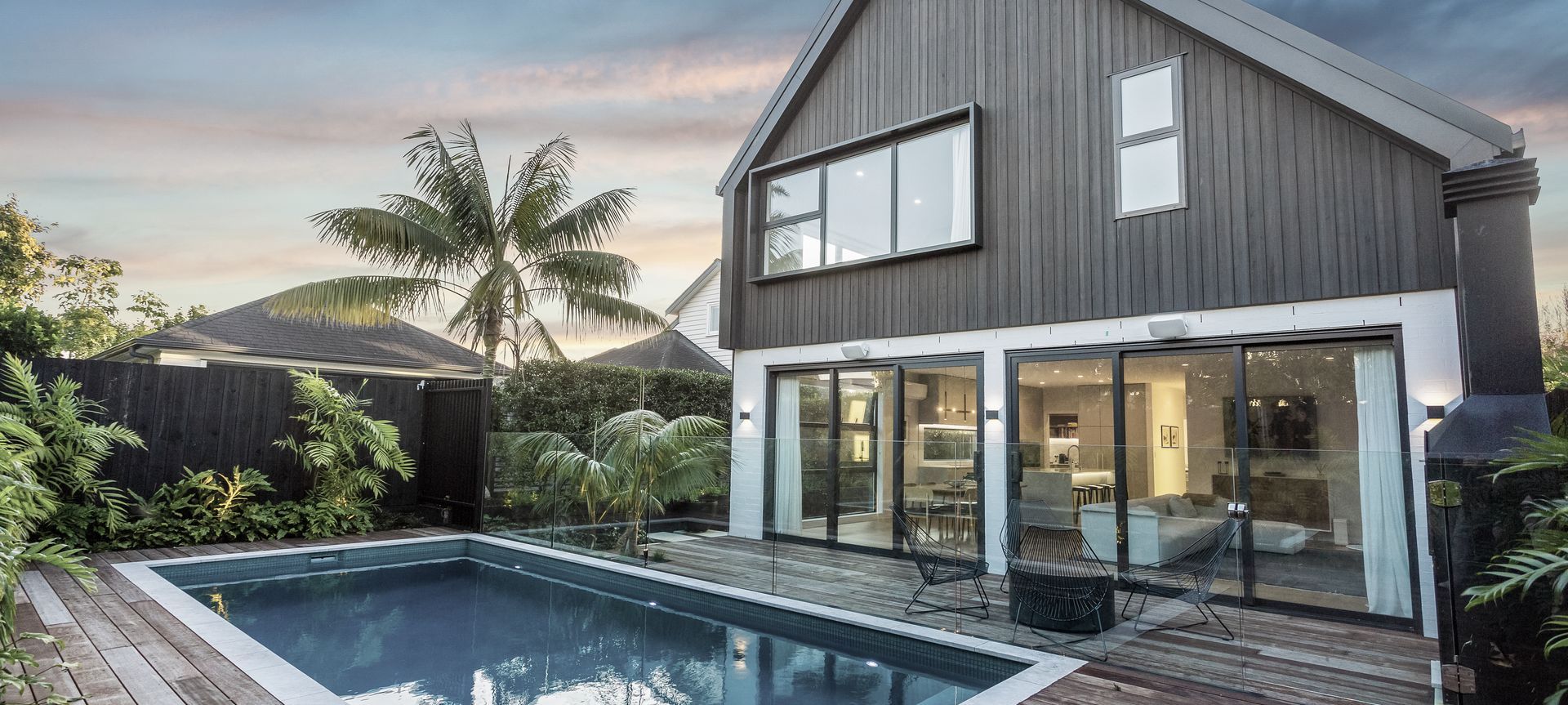 Luxury Oasis on Lemington banner