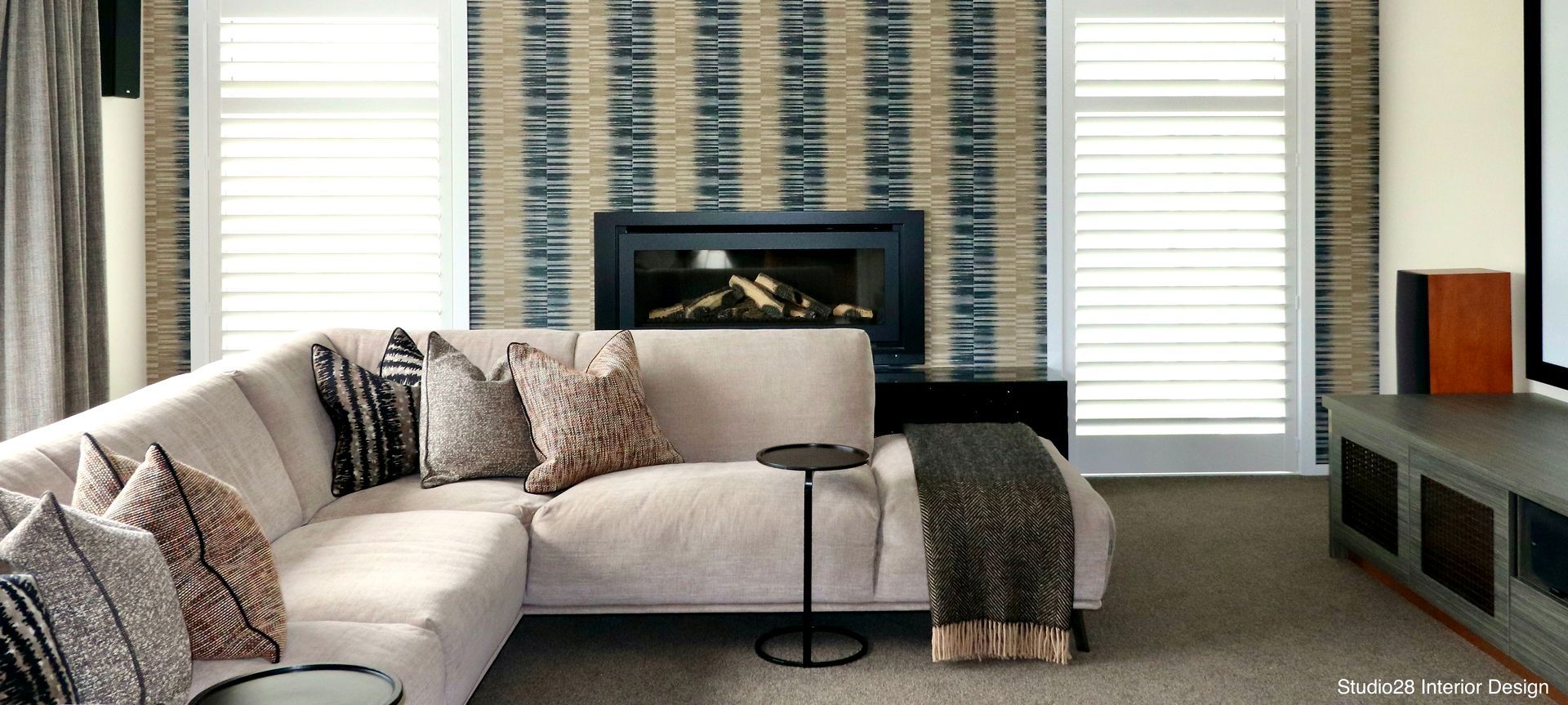 Modern urban living  banner