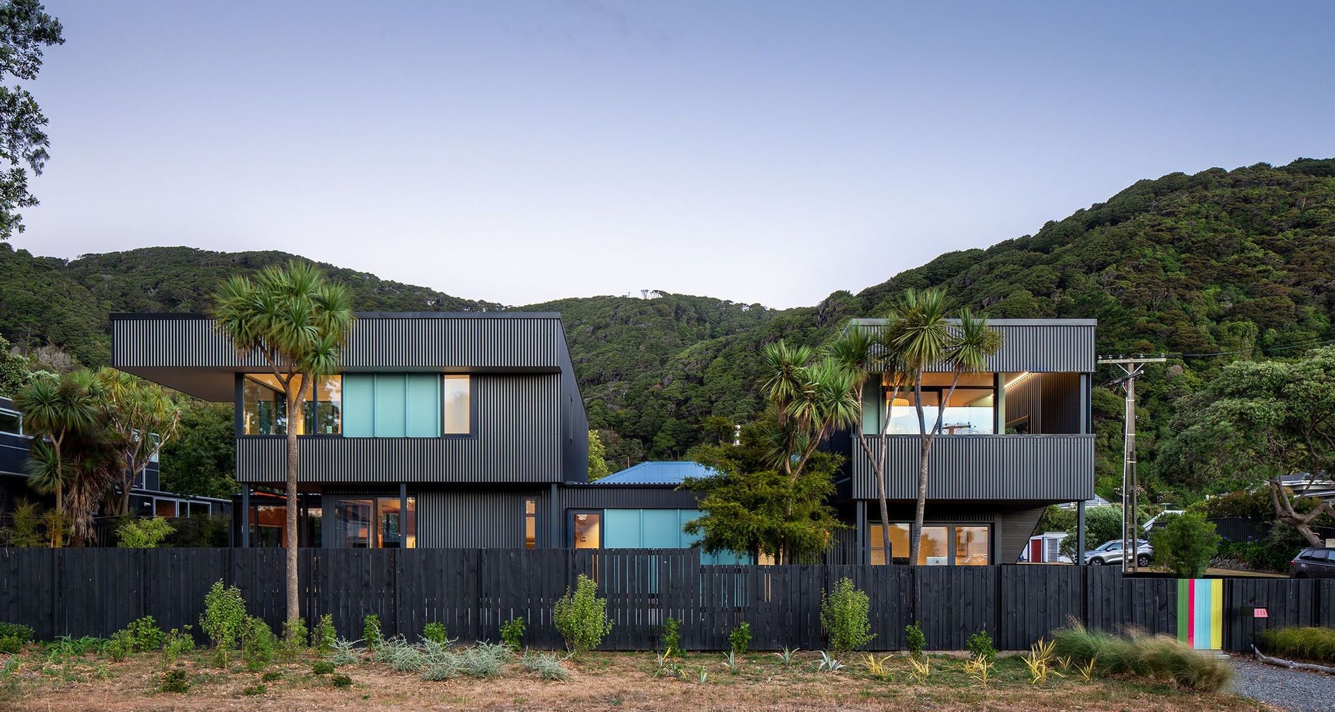An innovative home and income in Wellington banner