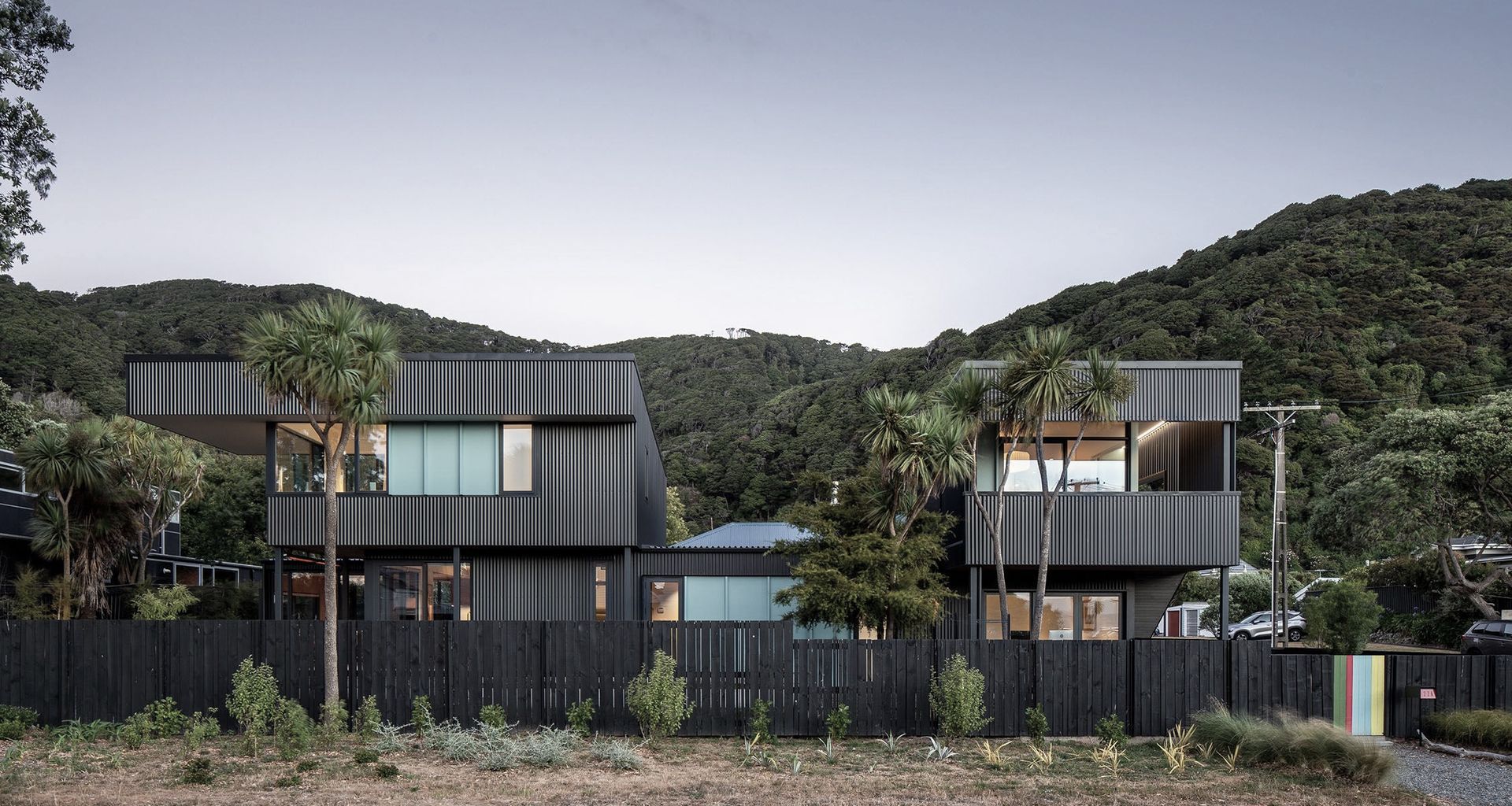 An innovative home and income in Wellington banner