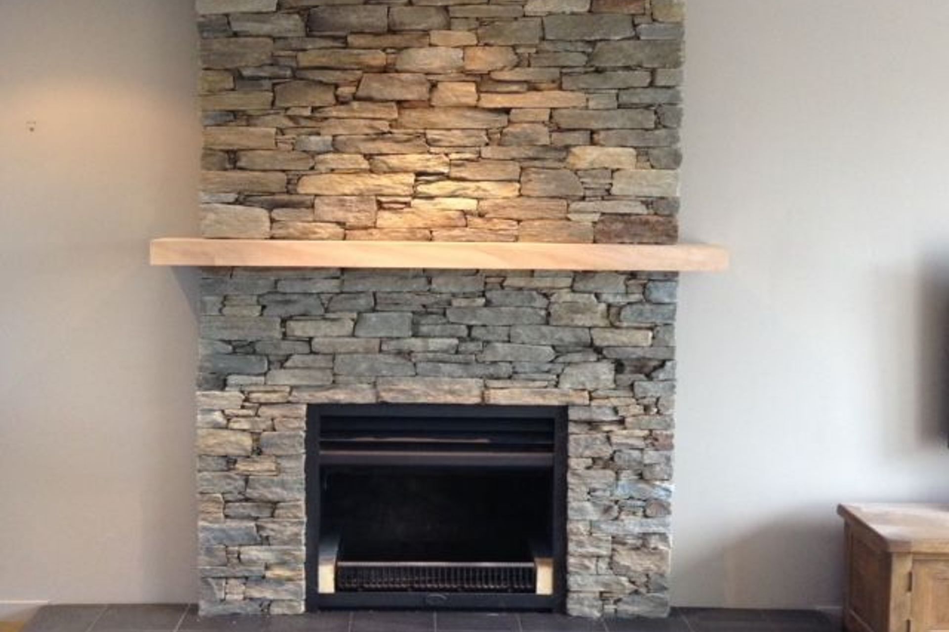 Schist dry stack 40mm veneer fireplace