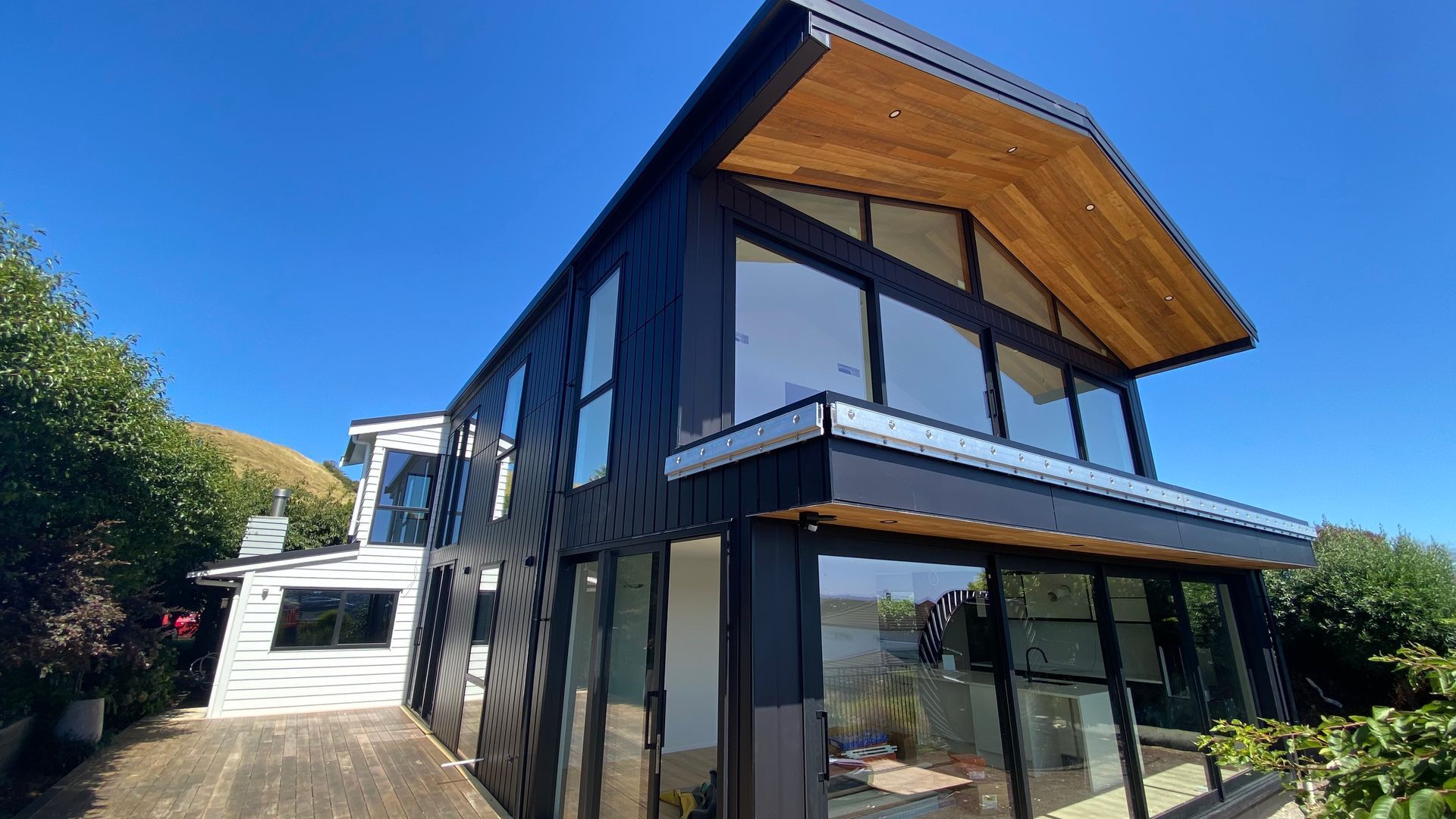 Stonefields Vista | Complete Renovation banner