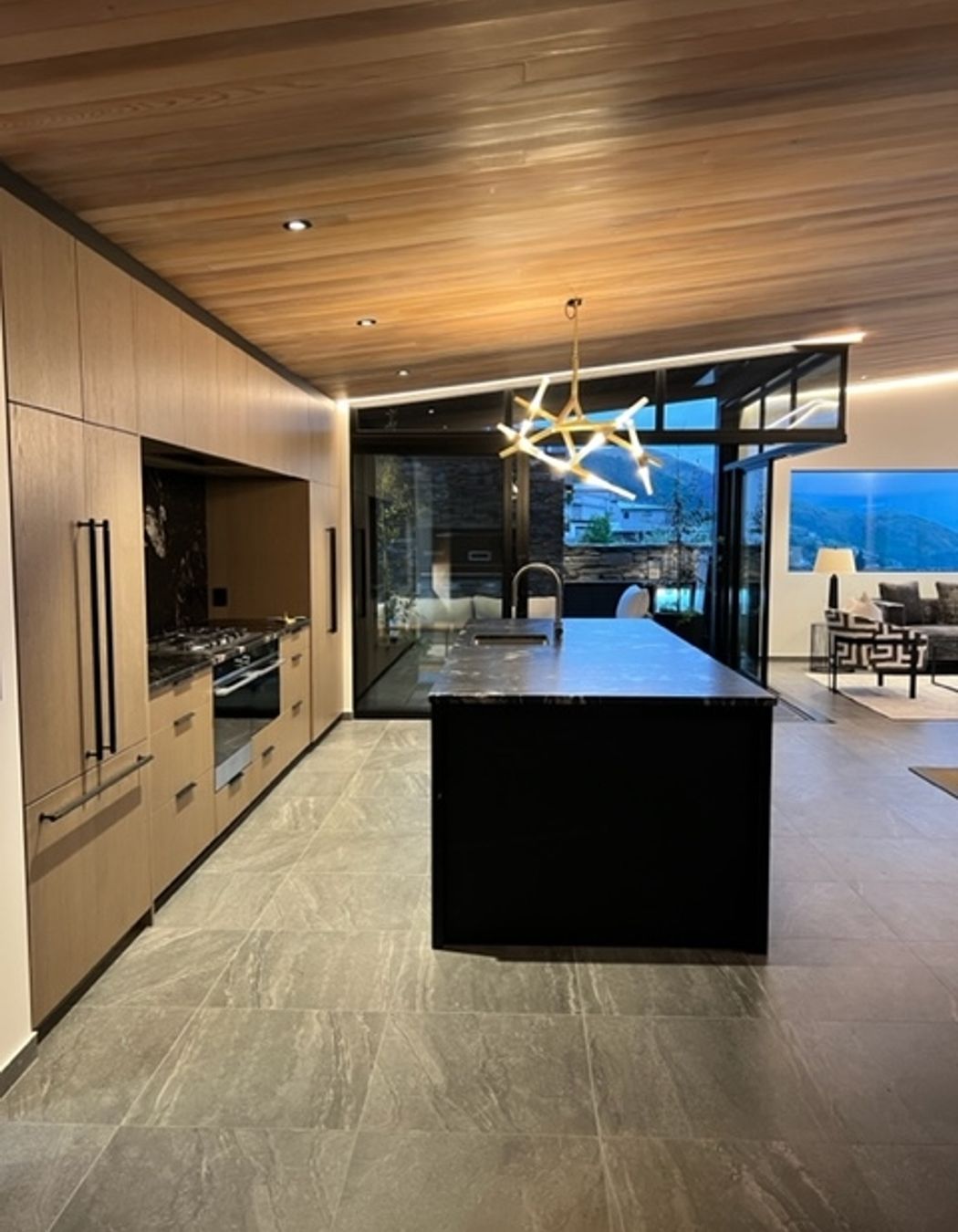 Q2 Residence
