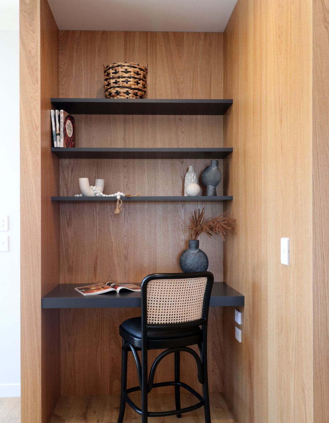 Black steel island, Dekton + Oak