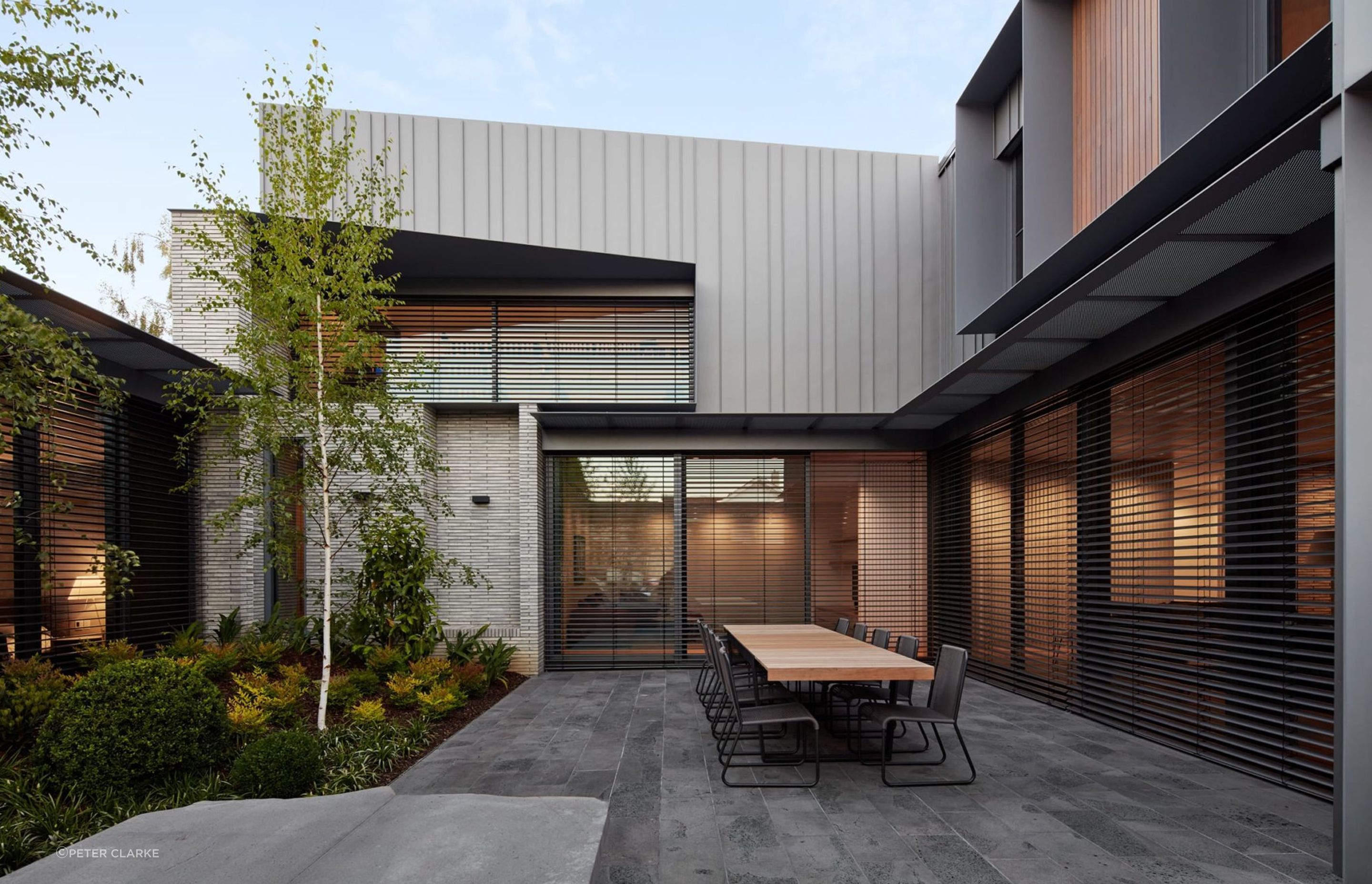 InarcMoorhouseSt0430-2048x1305-v3.jpg