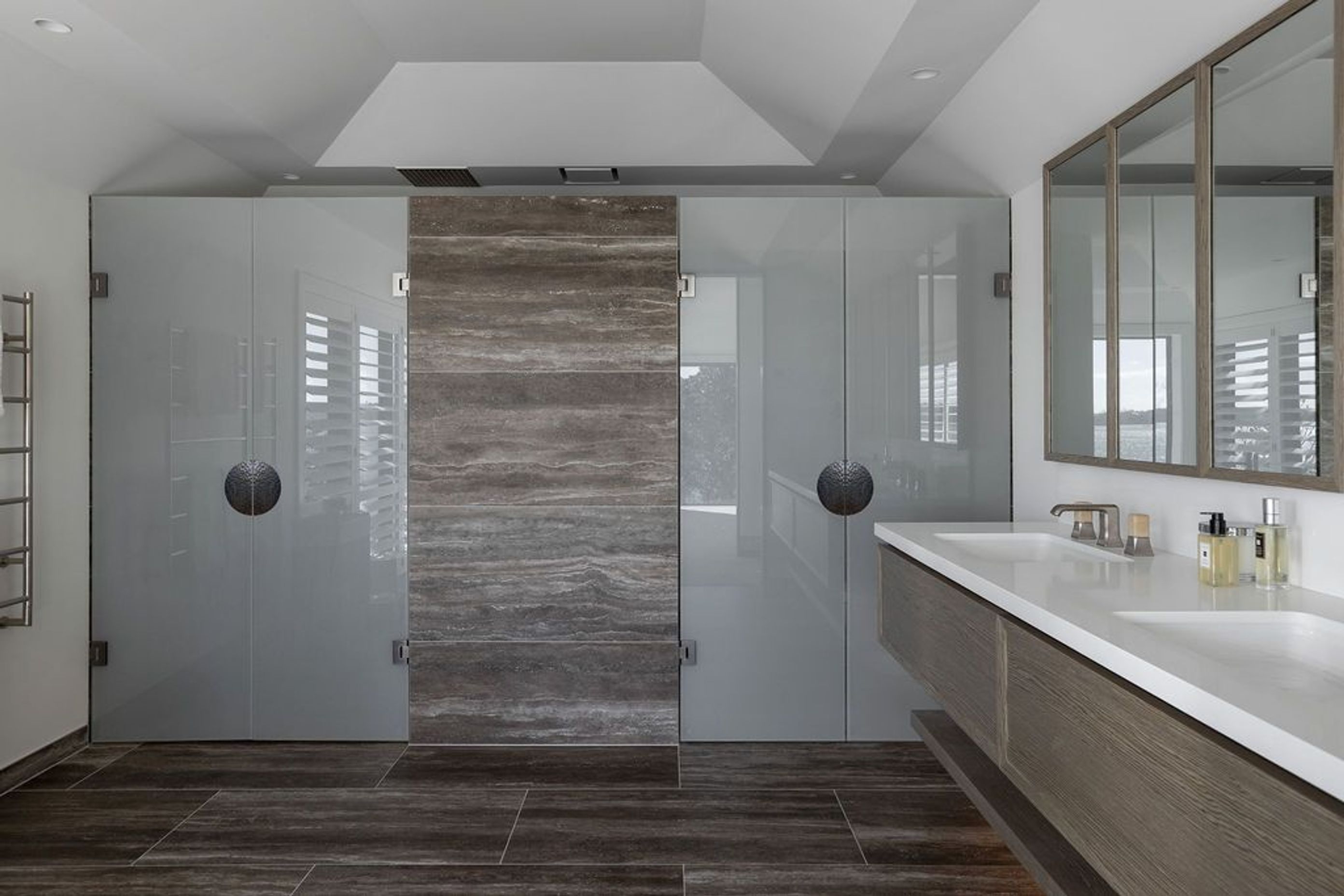 Sarsfield Street residence