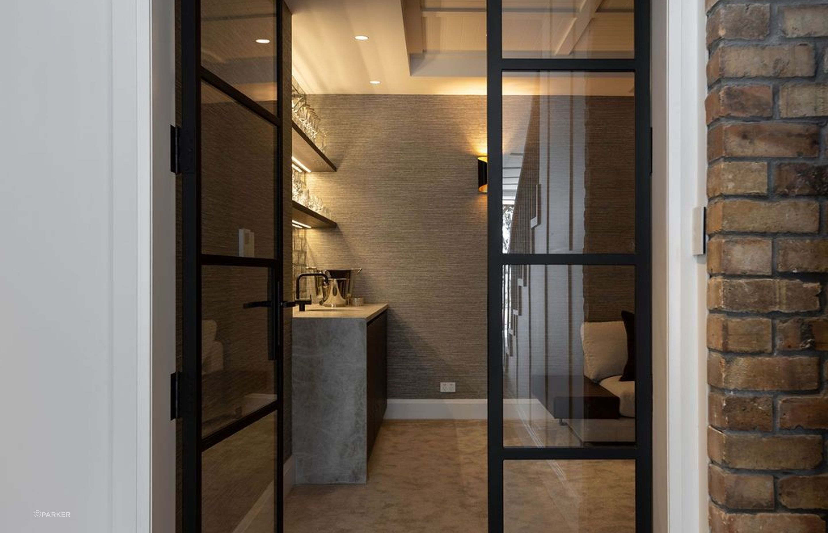 Sarsfield Street residence