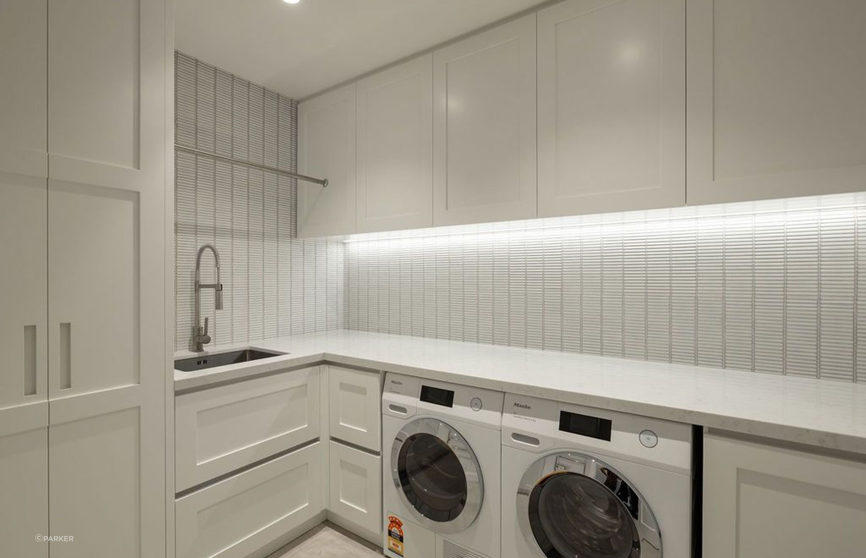 Sarsfield Street residence