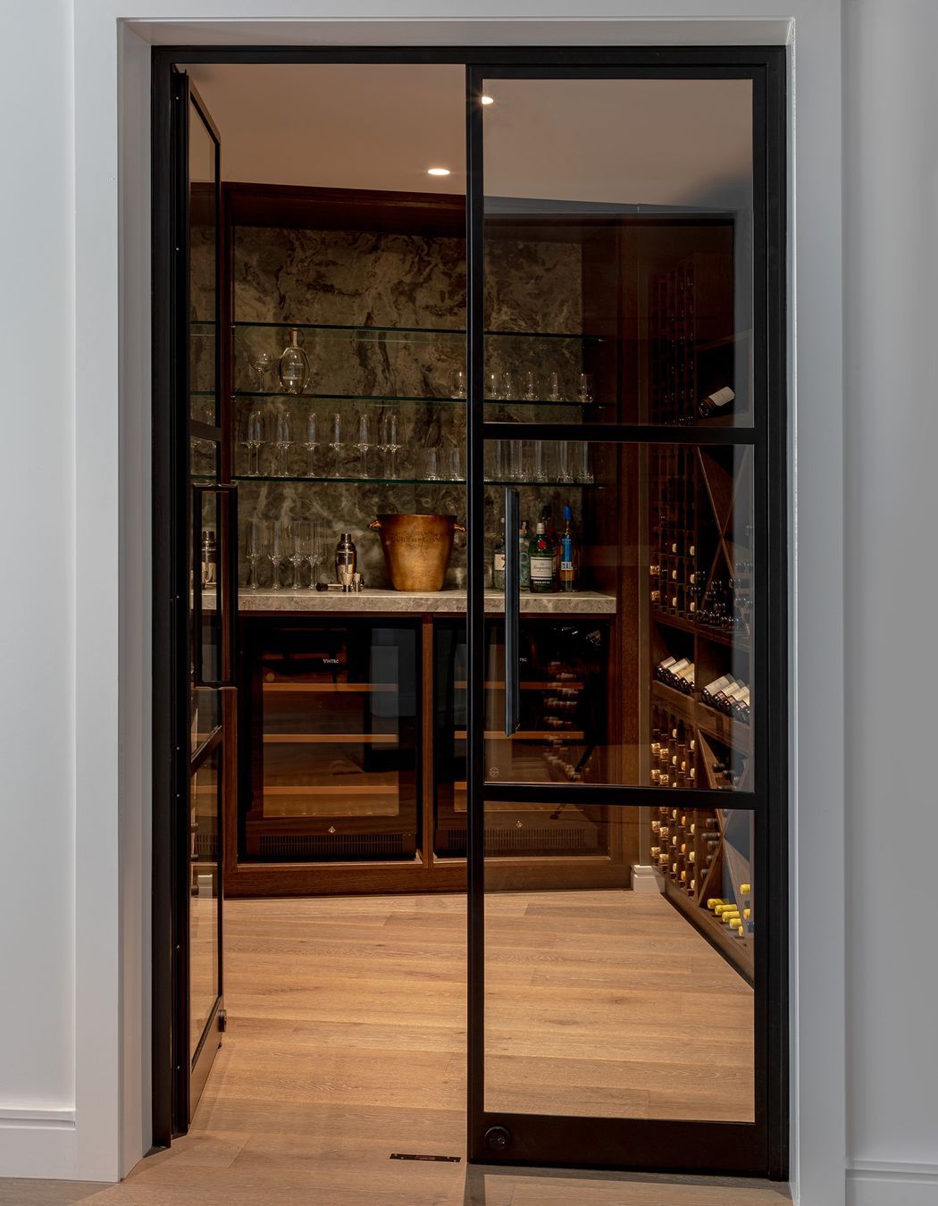 Johnston-Architects-005-Millbrook-Residence.jpg