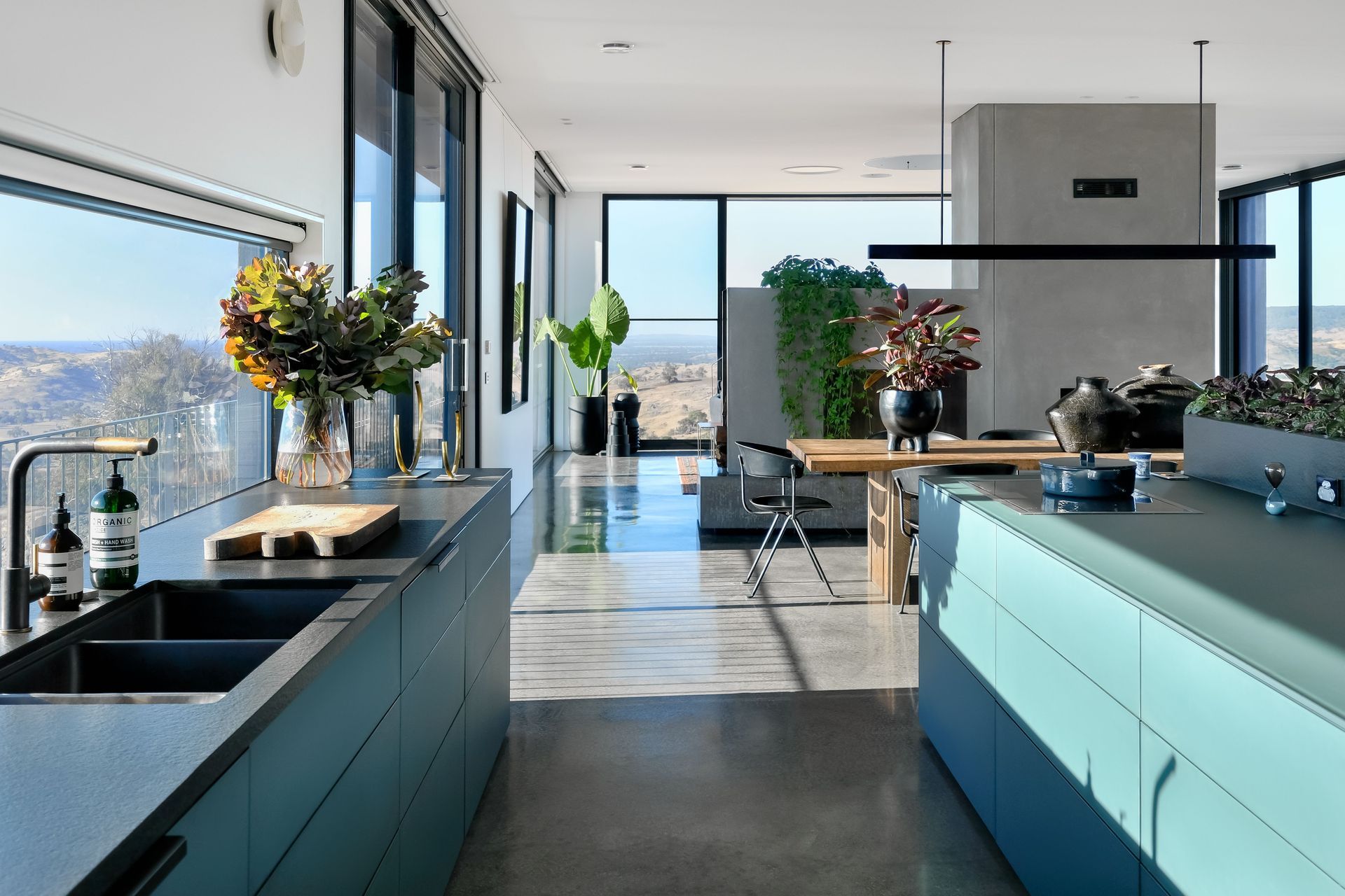 KITCHEN-1.jpg