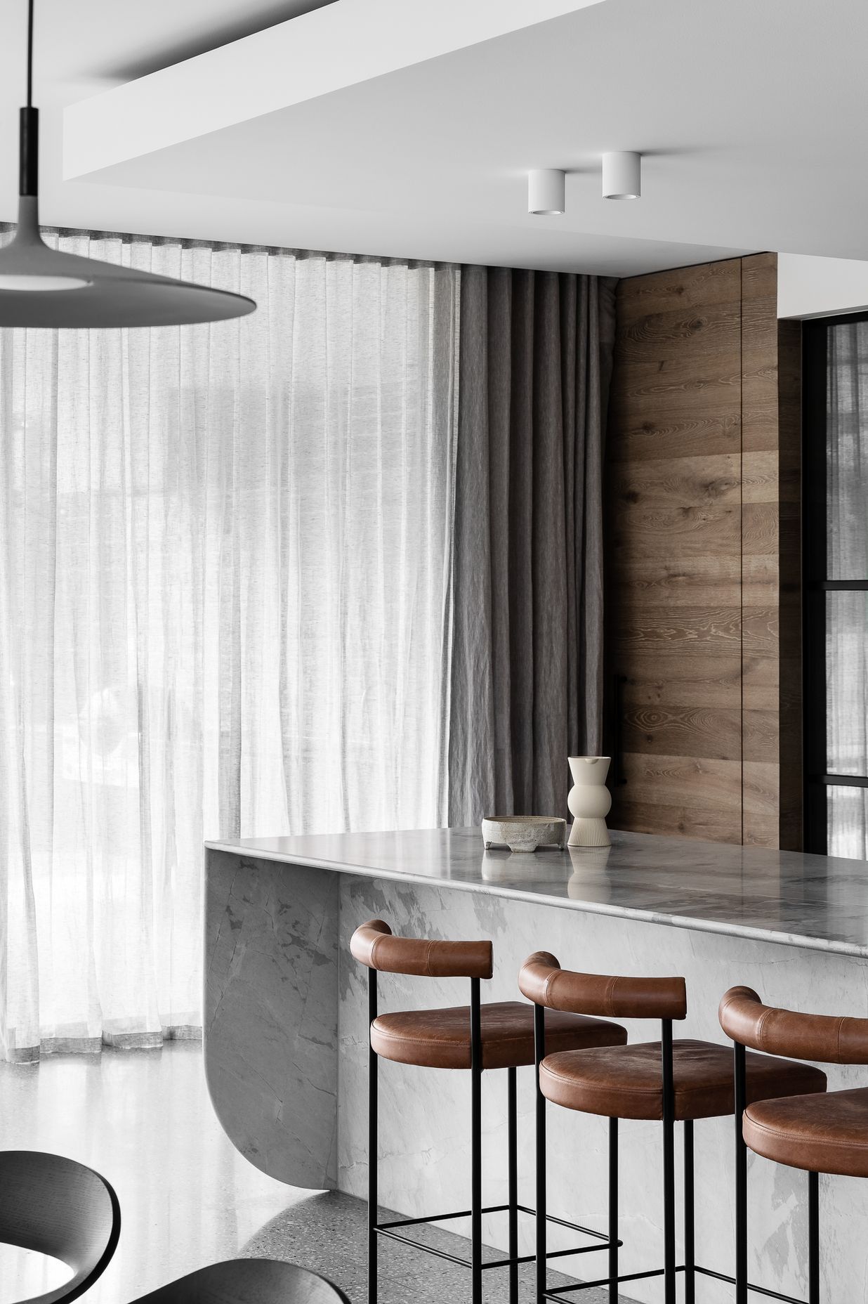 ##Round Choreography Residence