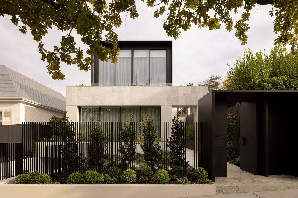 Douglas House | Toorak