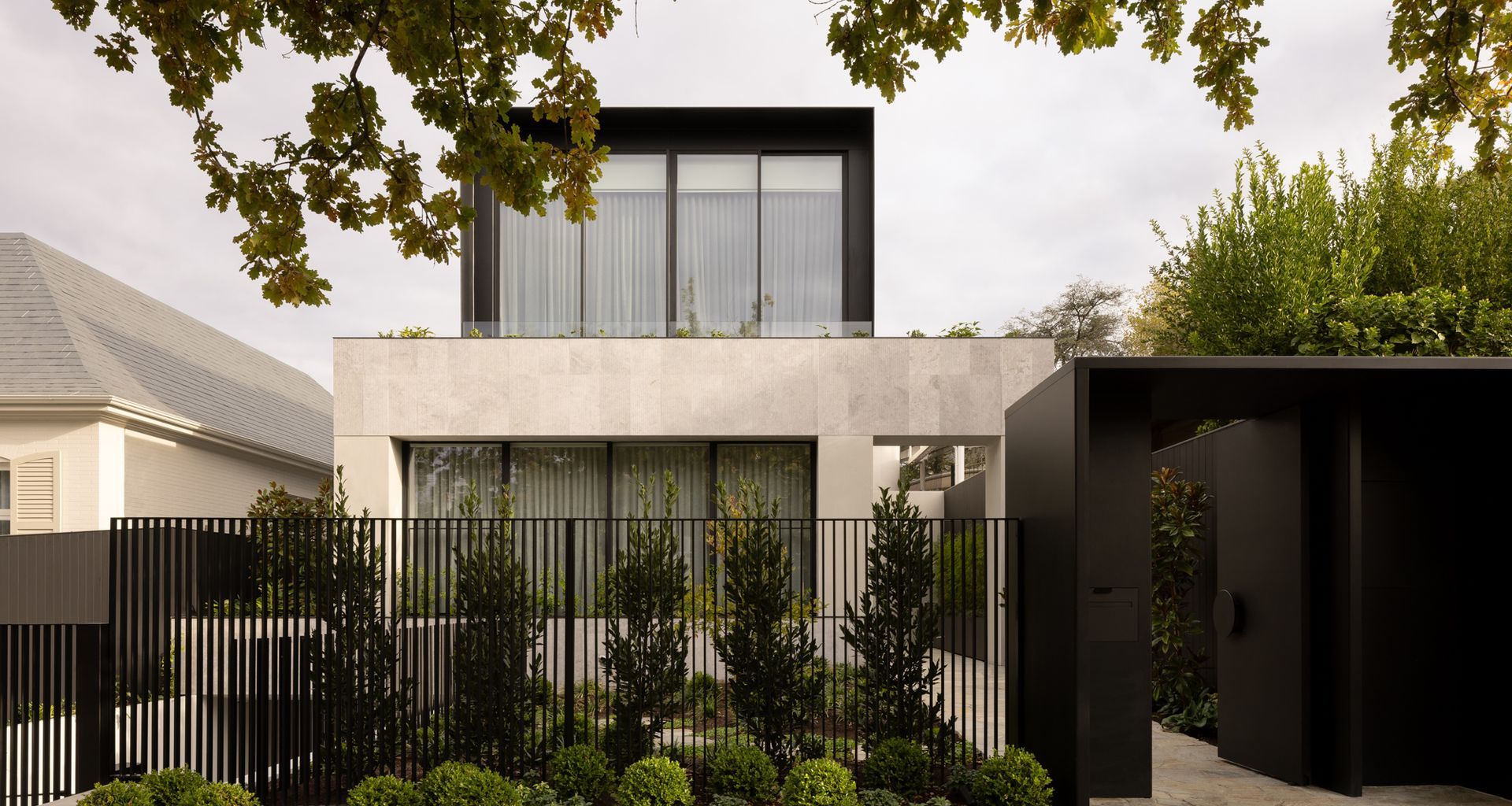 Douglas House | Toorak banner