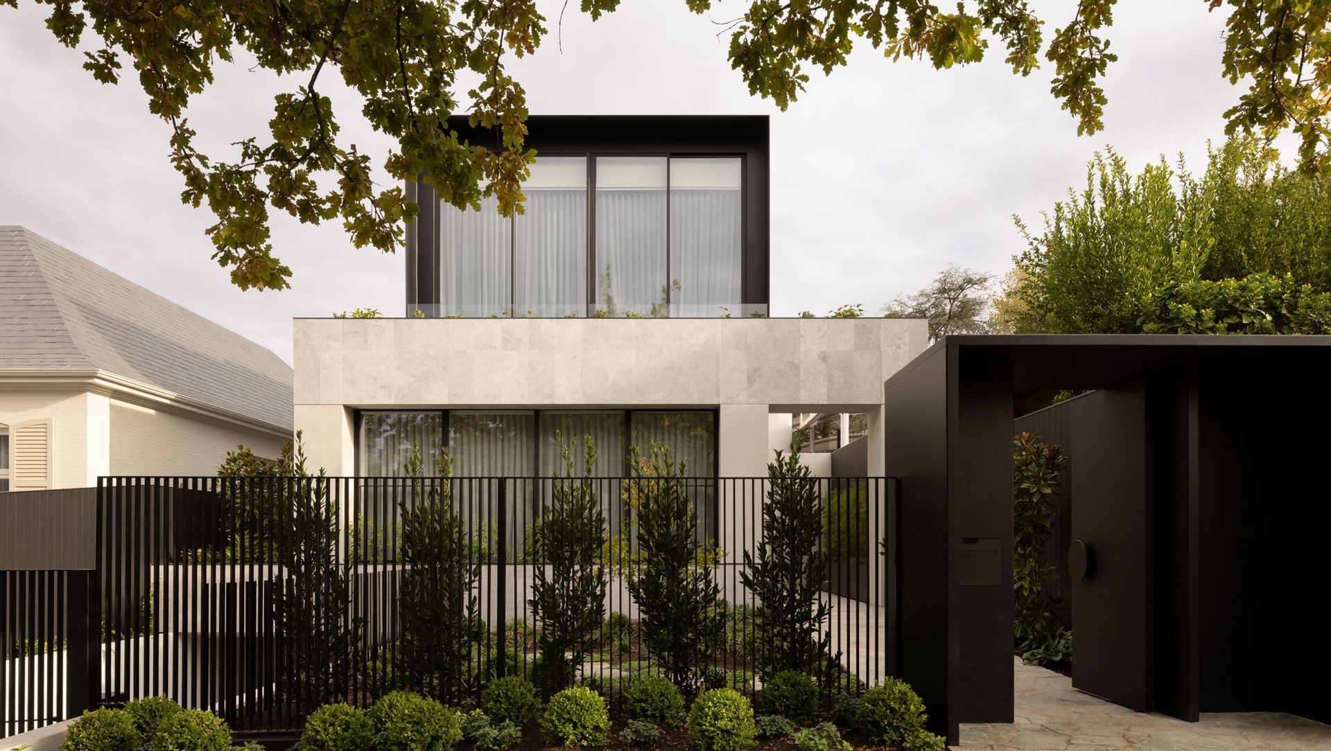 Douglas House | Toorak banner