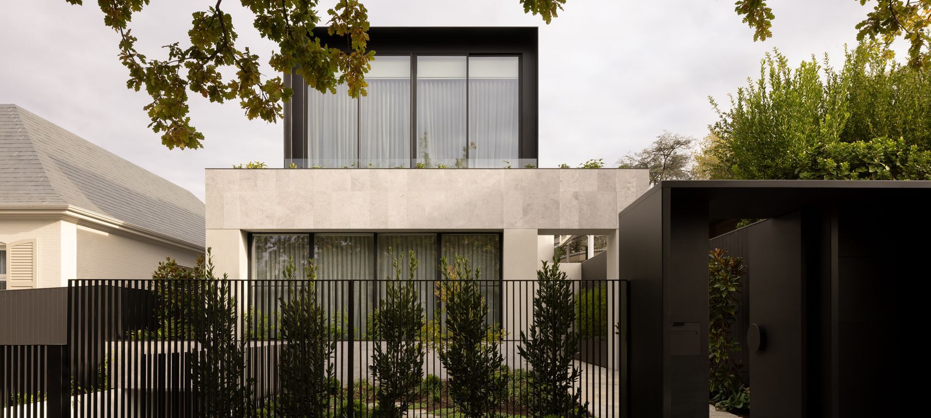 Douglas House | Toorak banner