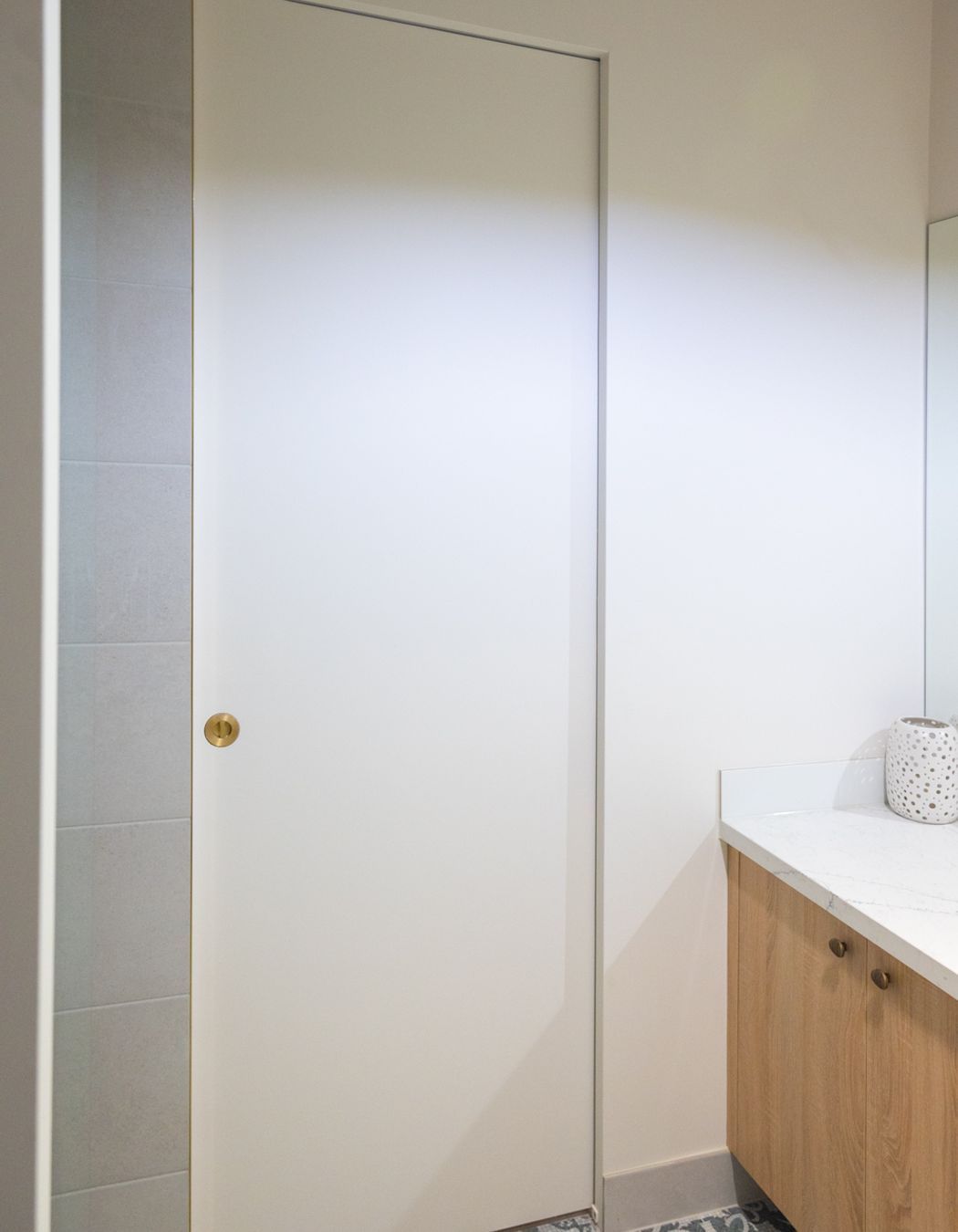 Little-River-Bathroom-SlideSet-Internal-v2.jpg
