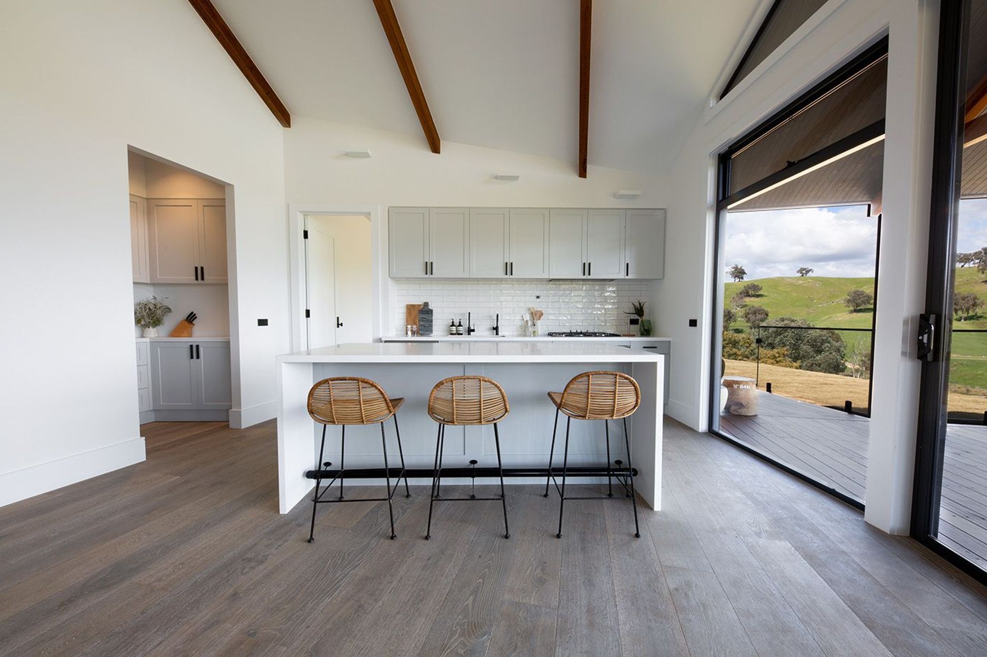 Lux-Lodge-2.jpg