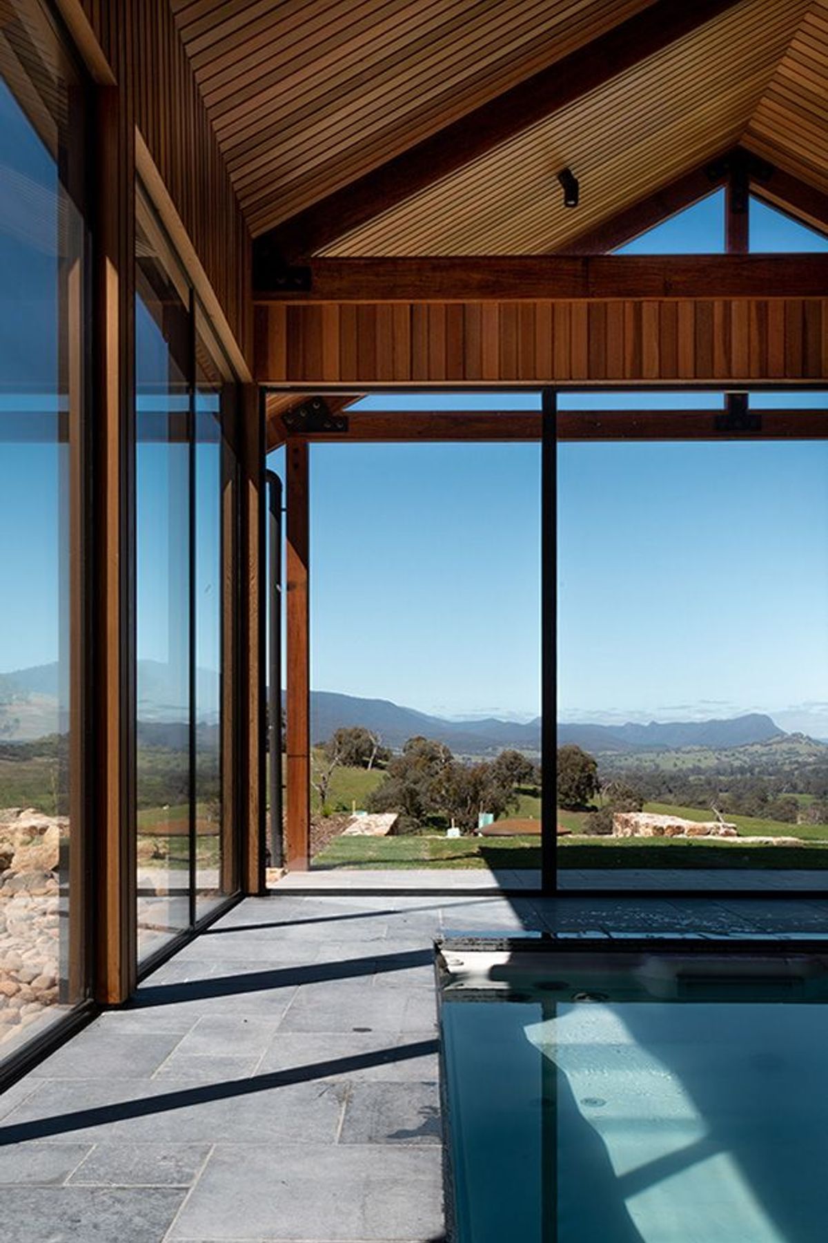 Lux-Lodge-6.jpg