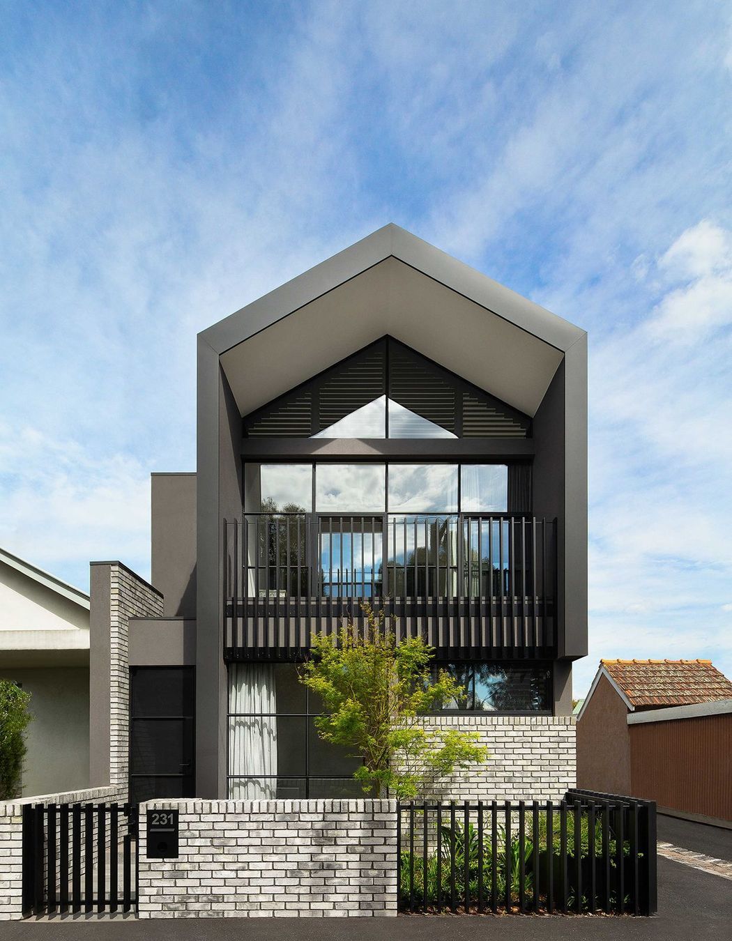 Esplanade East