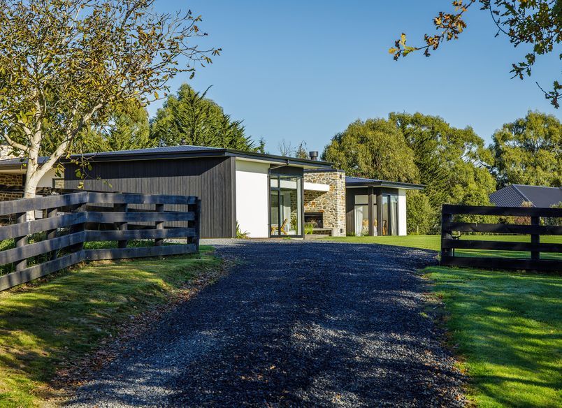 Spur Road Home