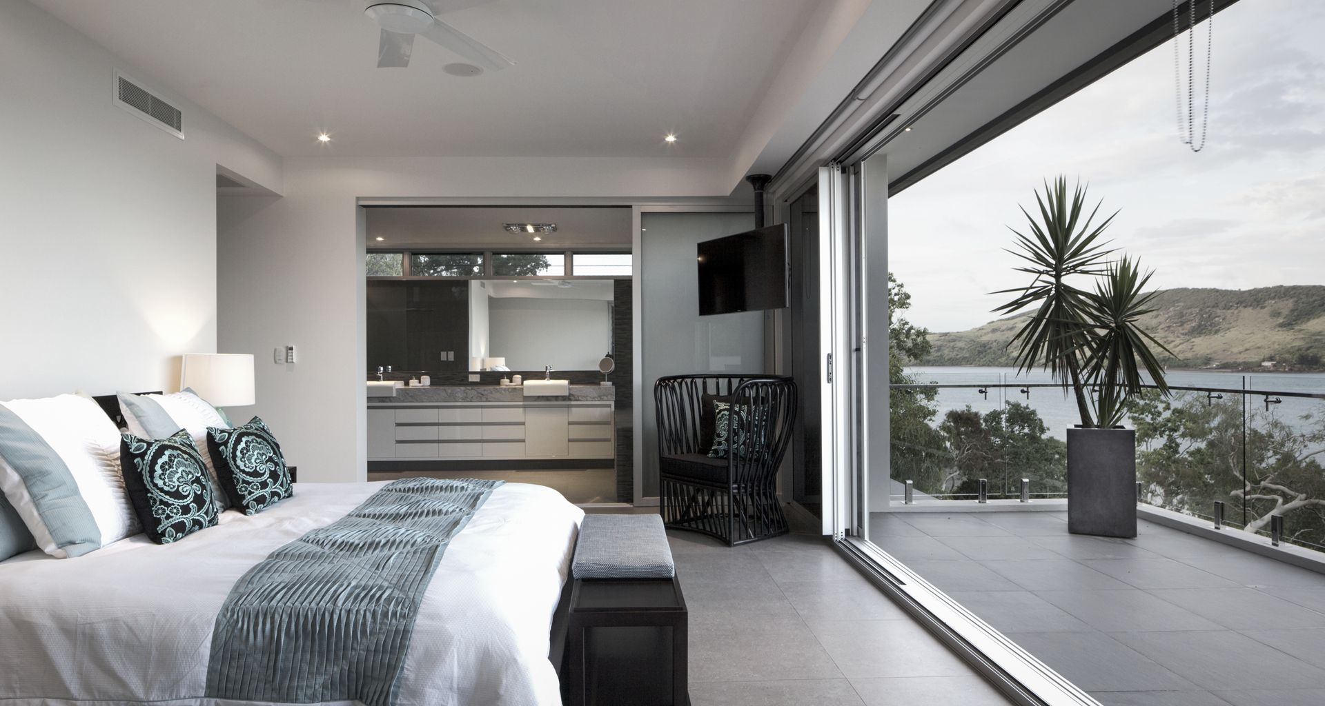 Hamilton Island banner