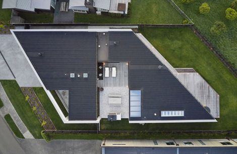 Wedge house