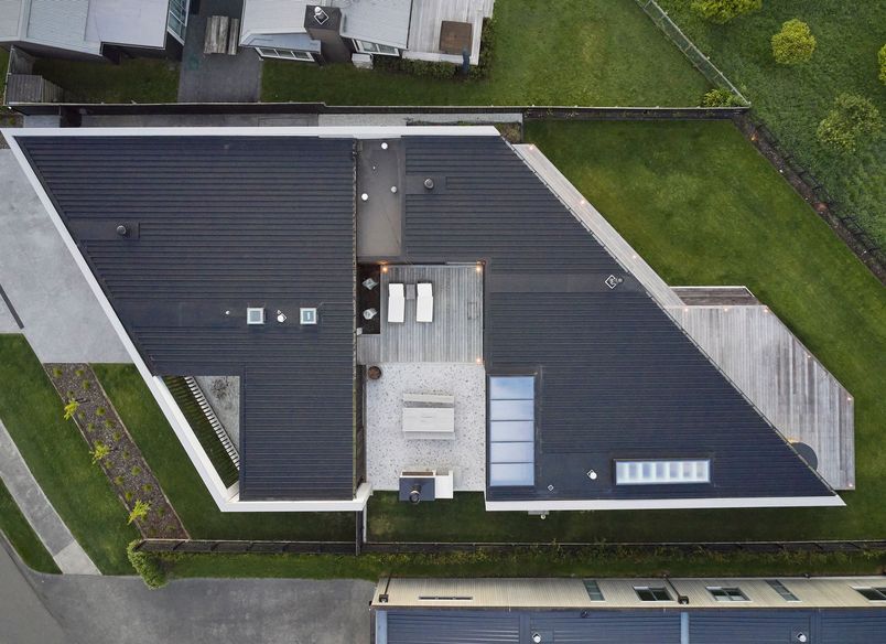 Wedge house