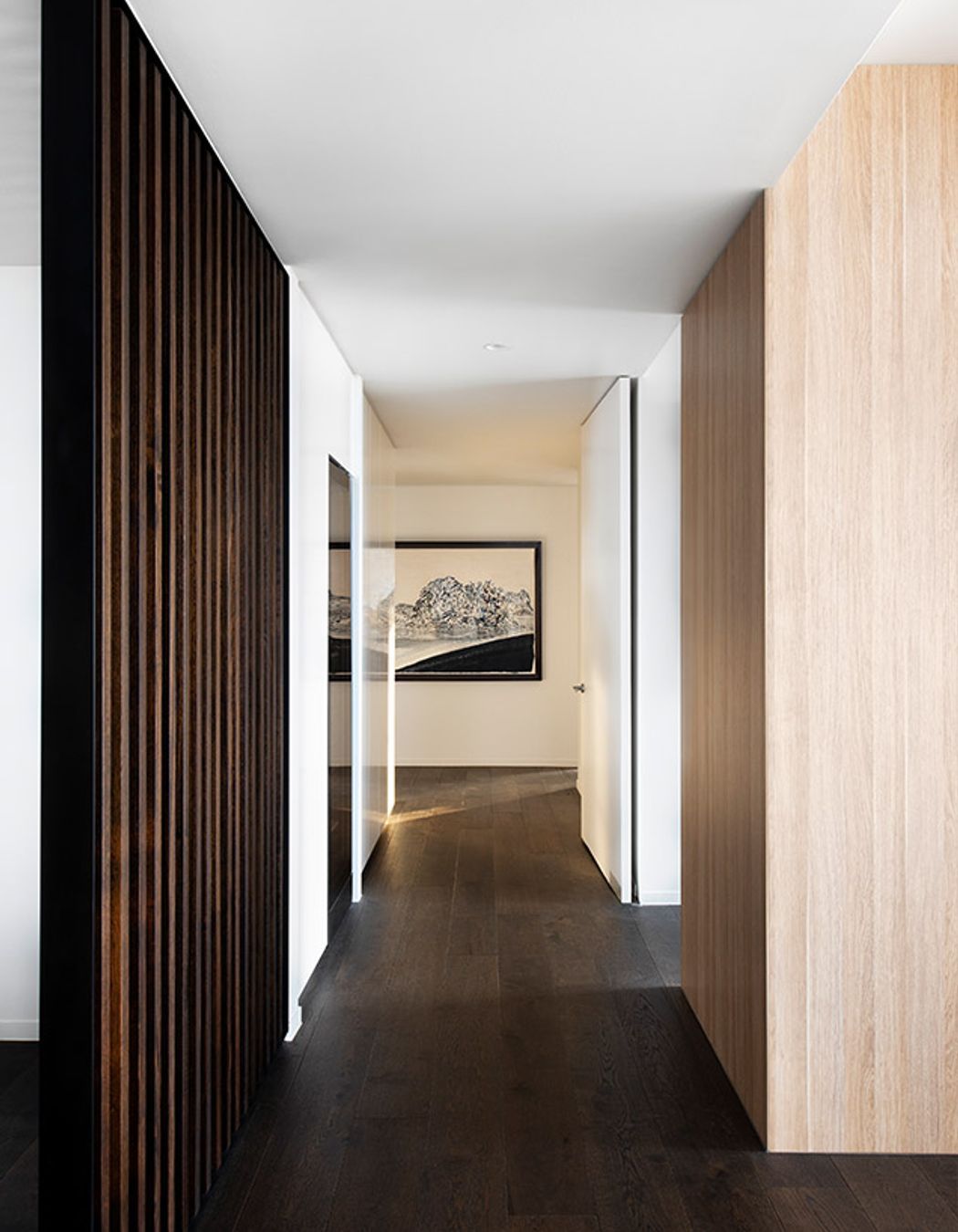 ^^&&**Spring Street Apartment