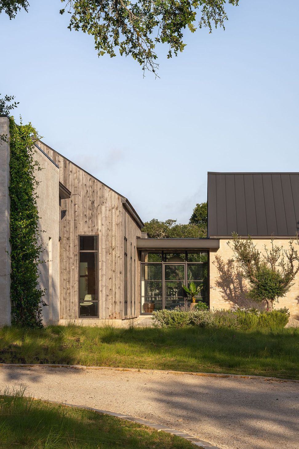 Mid-century-modern-rustic-custom-home-entry.jpg
