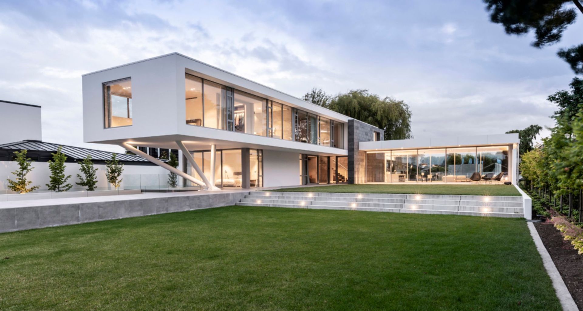 Modernist Architecture banner