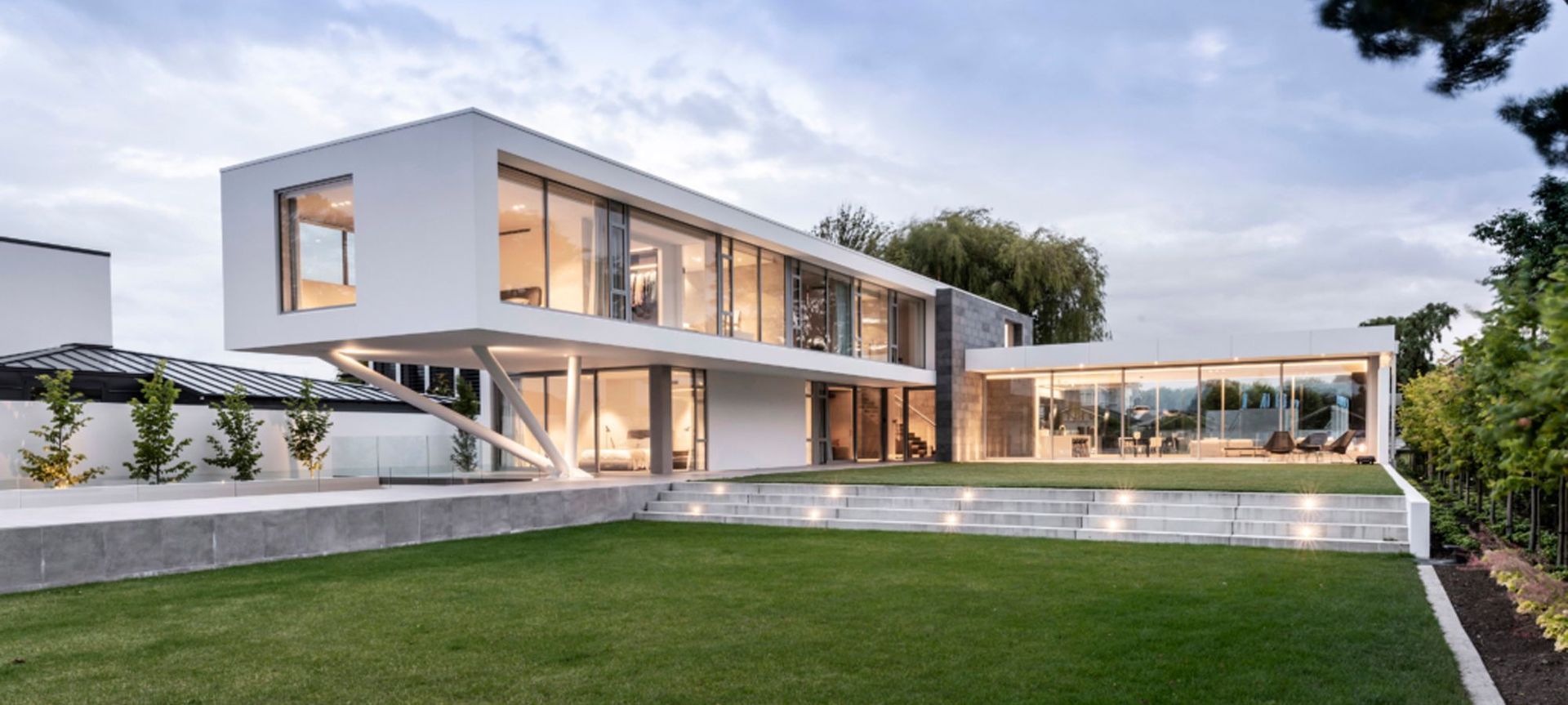 Modernist Architecture banner