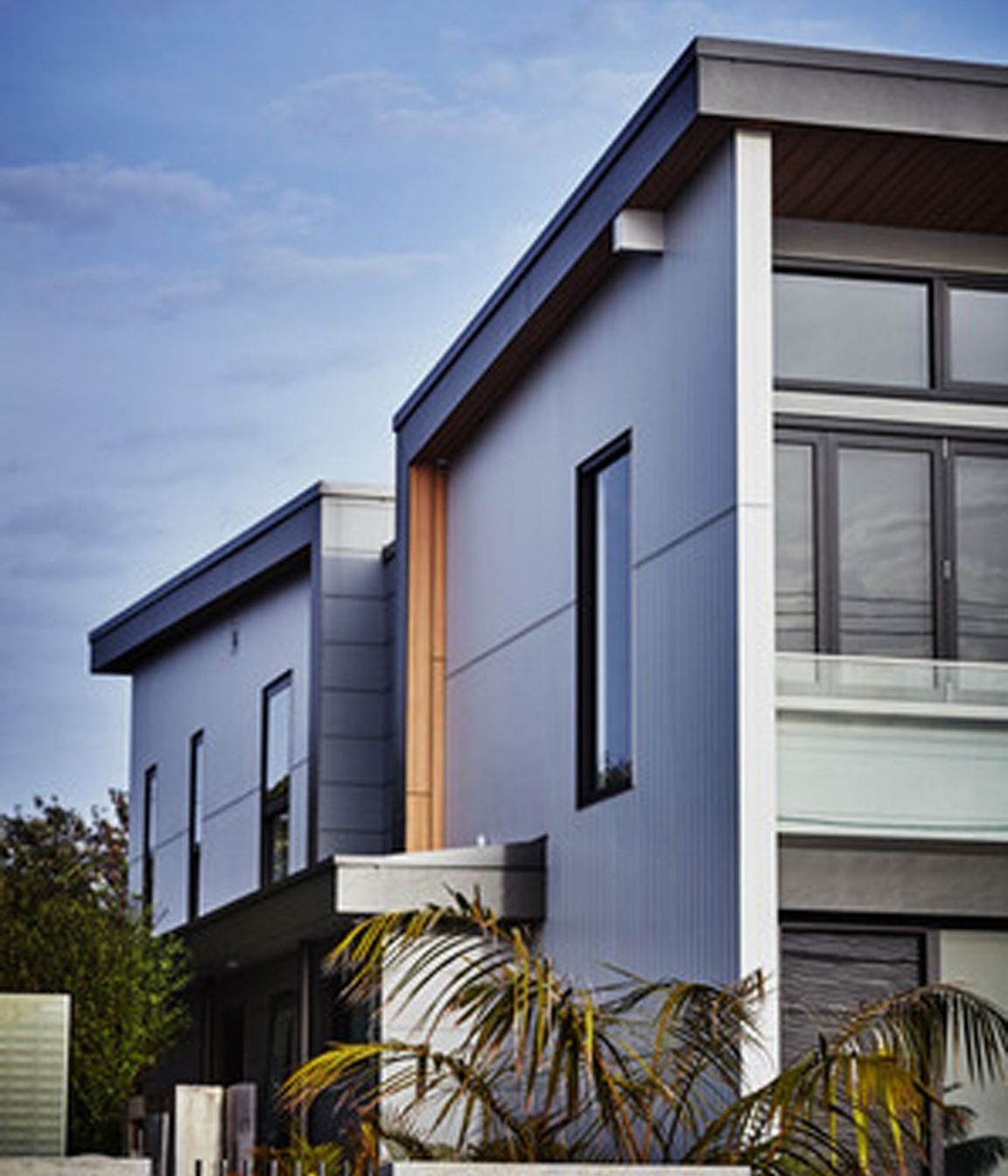 Mona-Vale05.jpg