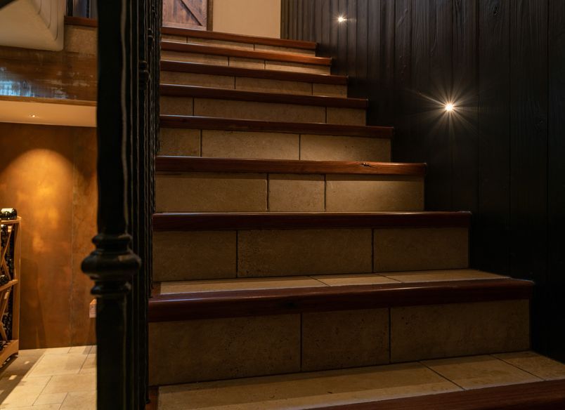 A Vintage Glow: Creating the Perfect Lighting for Your Wine Cellar