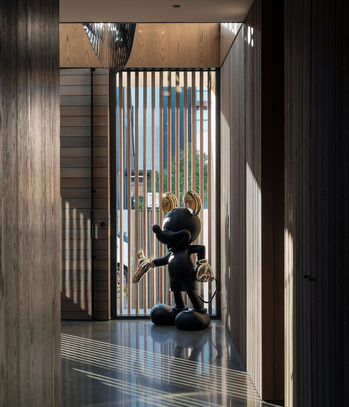 One-One-Two-Entry-Foyer-Sam-Hartnett.jpg