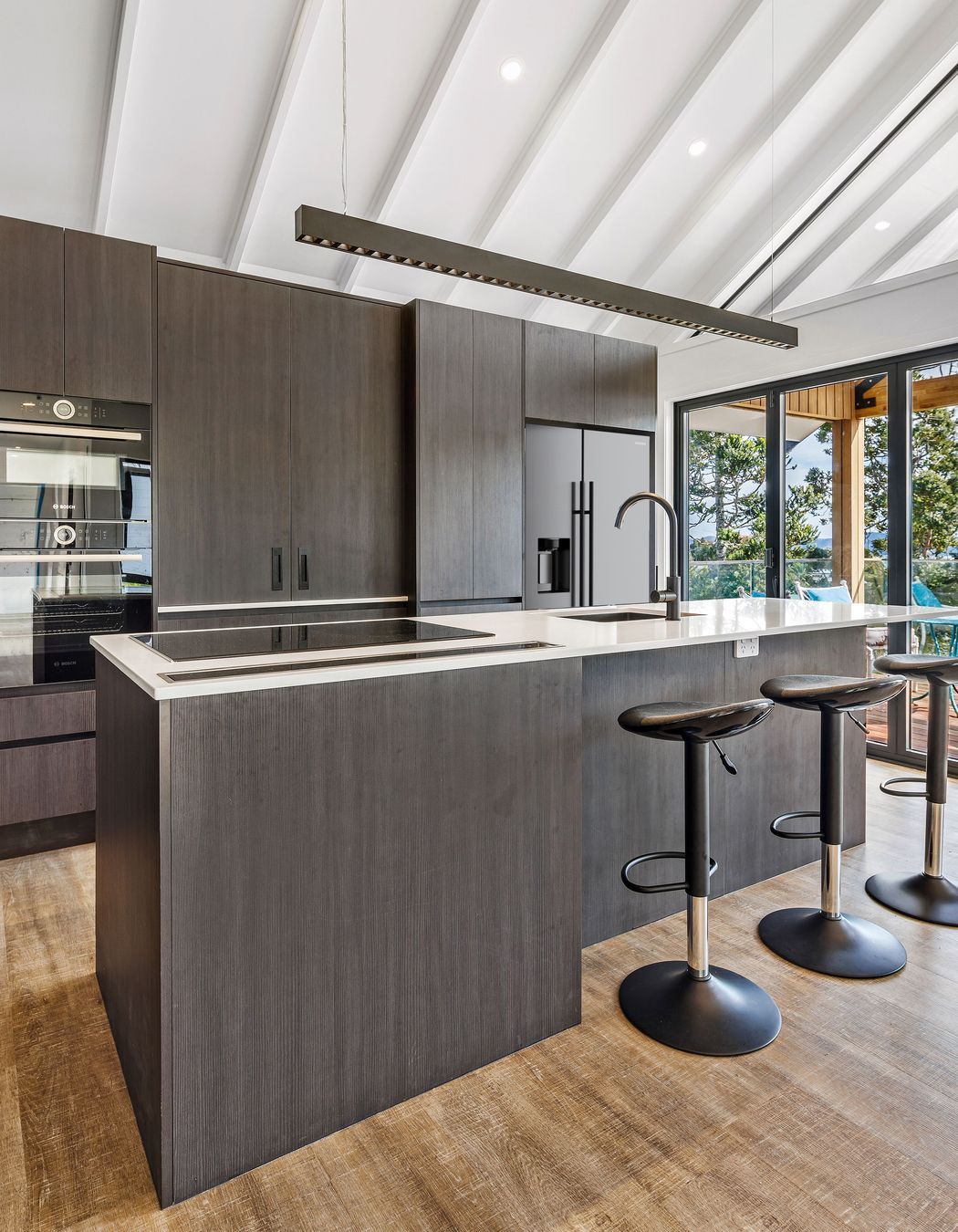 Vipond Rd, Stanmore Bay