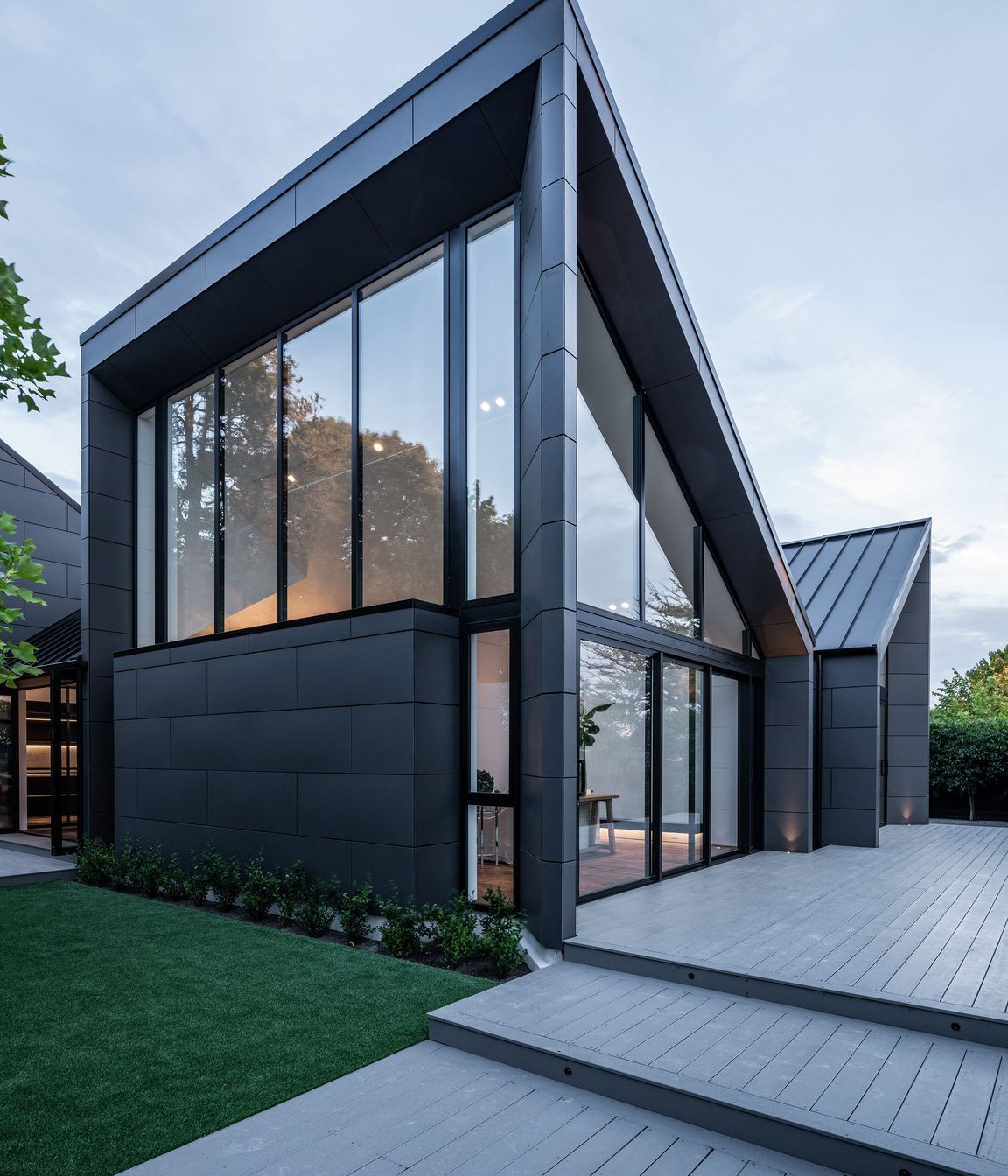 Parkdale-Dormer-House-External-North-West-Corner-Stephen-Goodenough.jpg