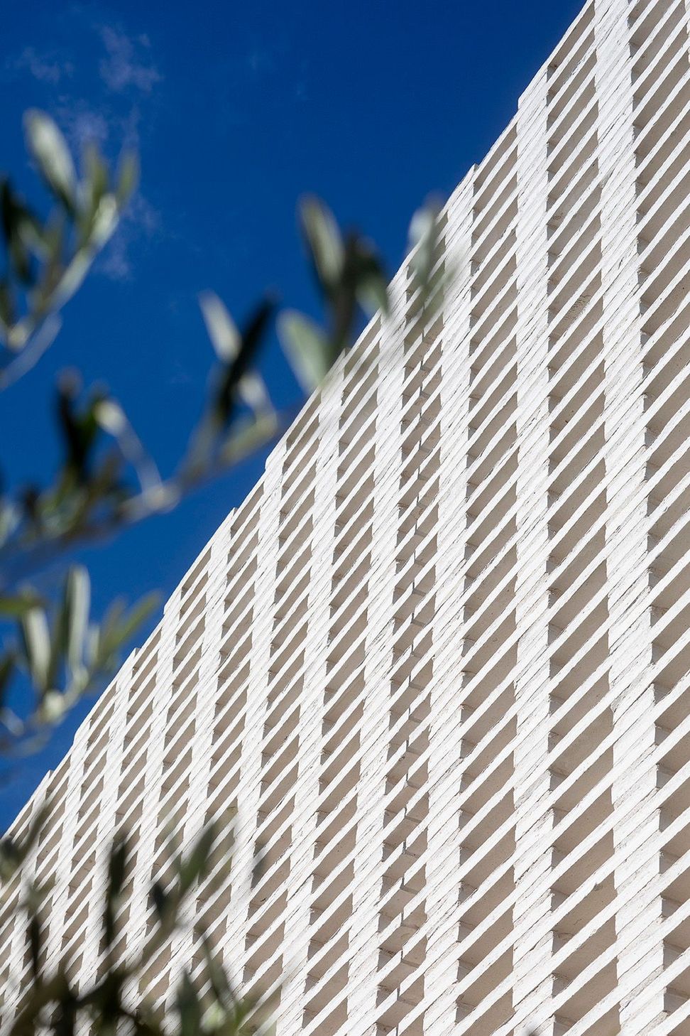 Petersen-K11-bricks-Brise-soleil.jpg
