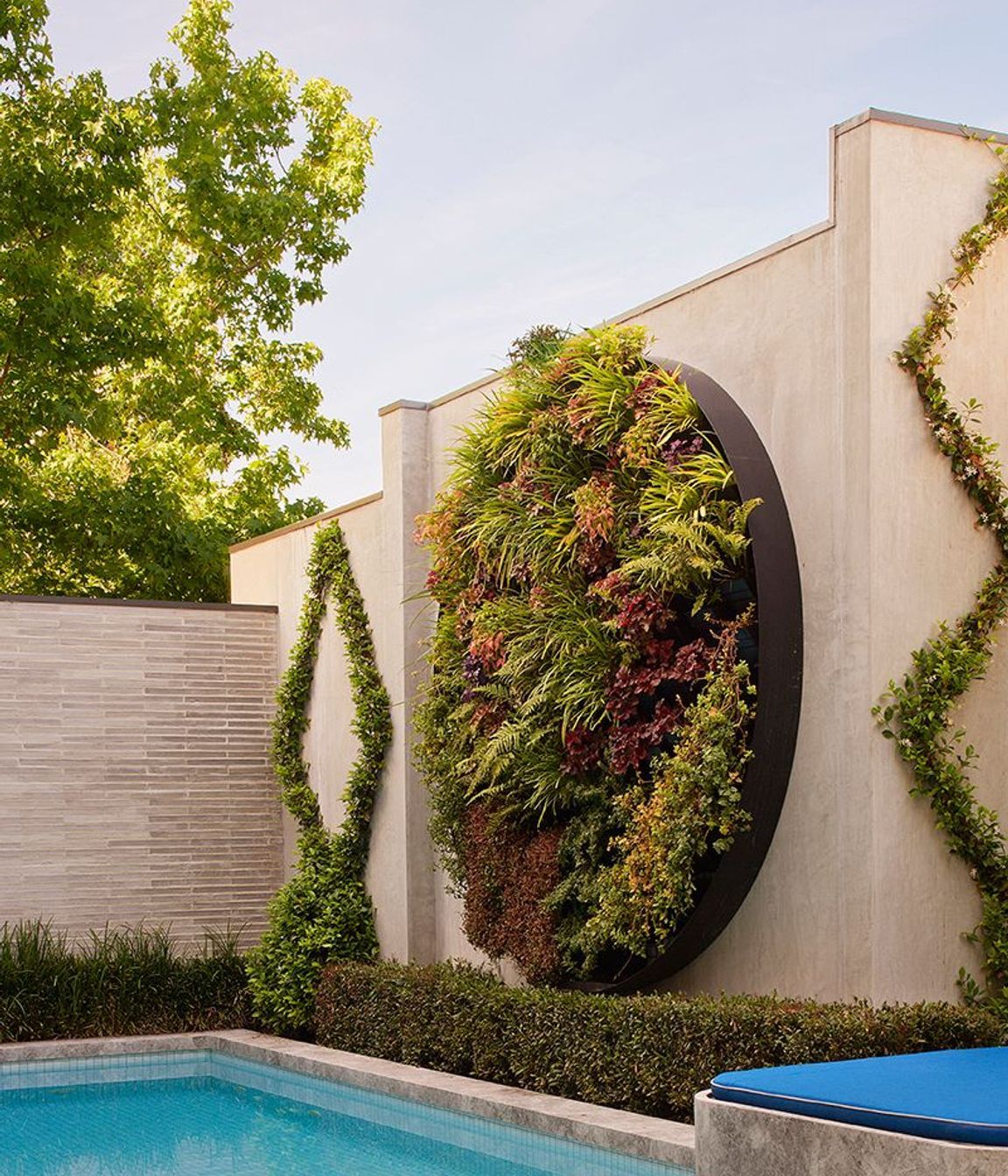 Petersen-K11-bricks-poolside-Hawthorn-Grove.jpg
