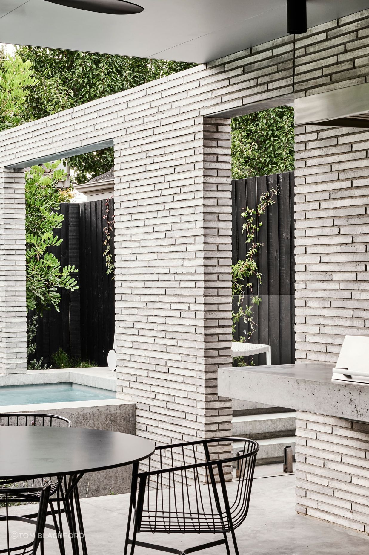 Petersen-Kolumba-K91-bricks-Brighton-externals-min.JPG