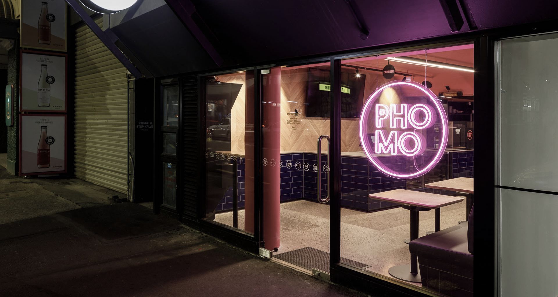 Restaurant outfit banner